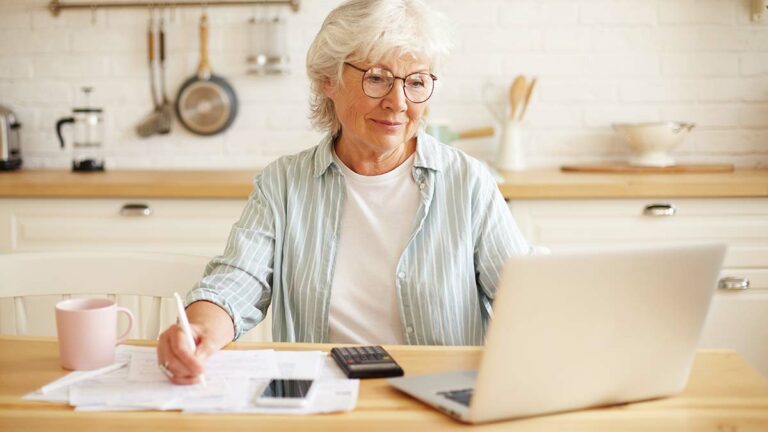 Vor allem Frauen müssen sich um ihre private Rentenvorsorge kümmern