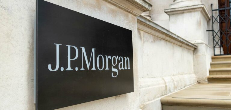 JP_Morgan William - stock.adobe.com