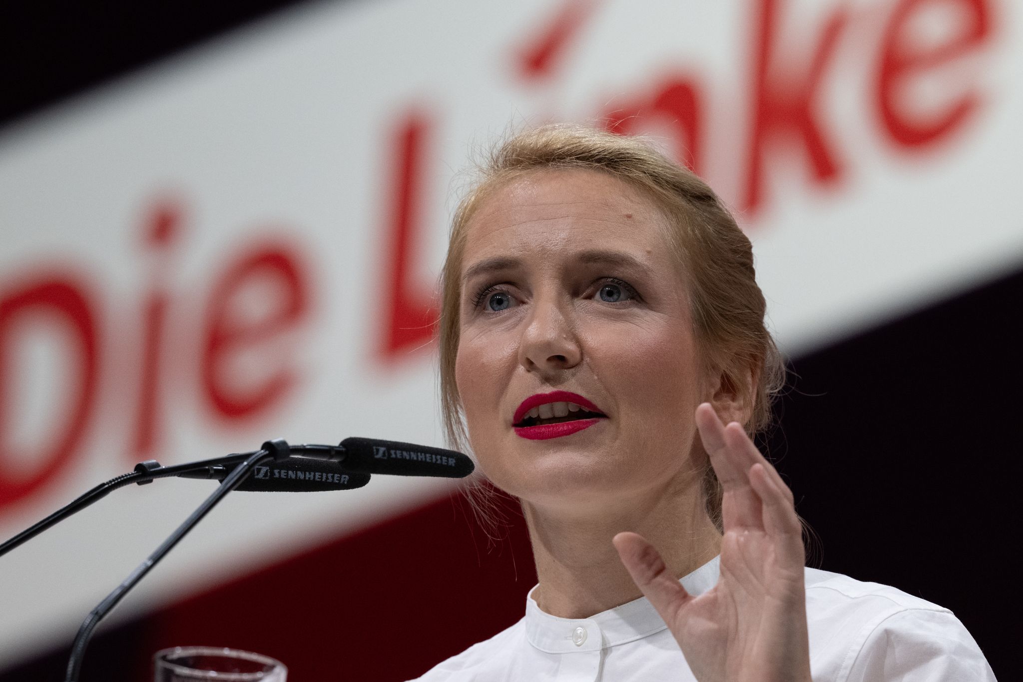 Die neue Linken-Vorsitzende Ines Schwerdtner sieht ein Bedingungsloses Grundeinkommen skeptisch.