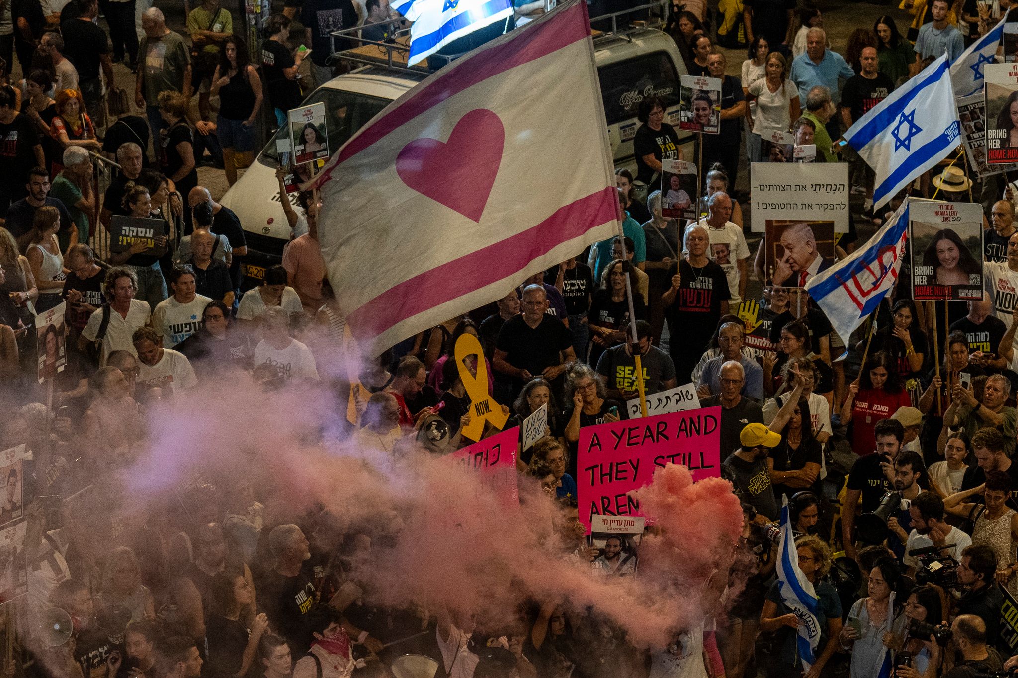 Protest für Geisel-Deal in Tel Aviv kurz vor dem Jahrestag des Hamas-Massakers.