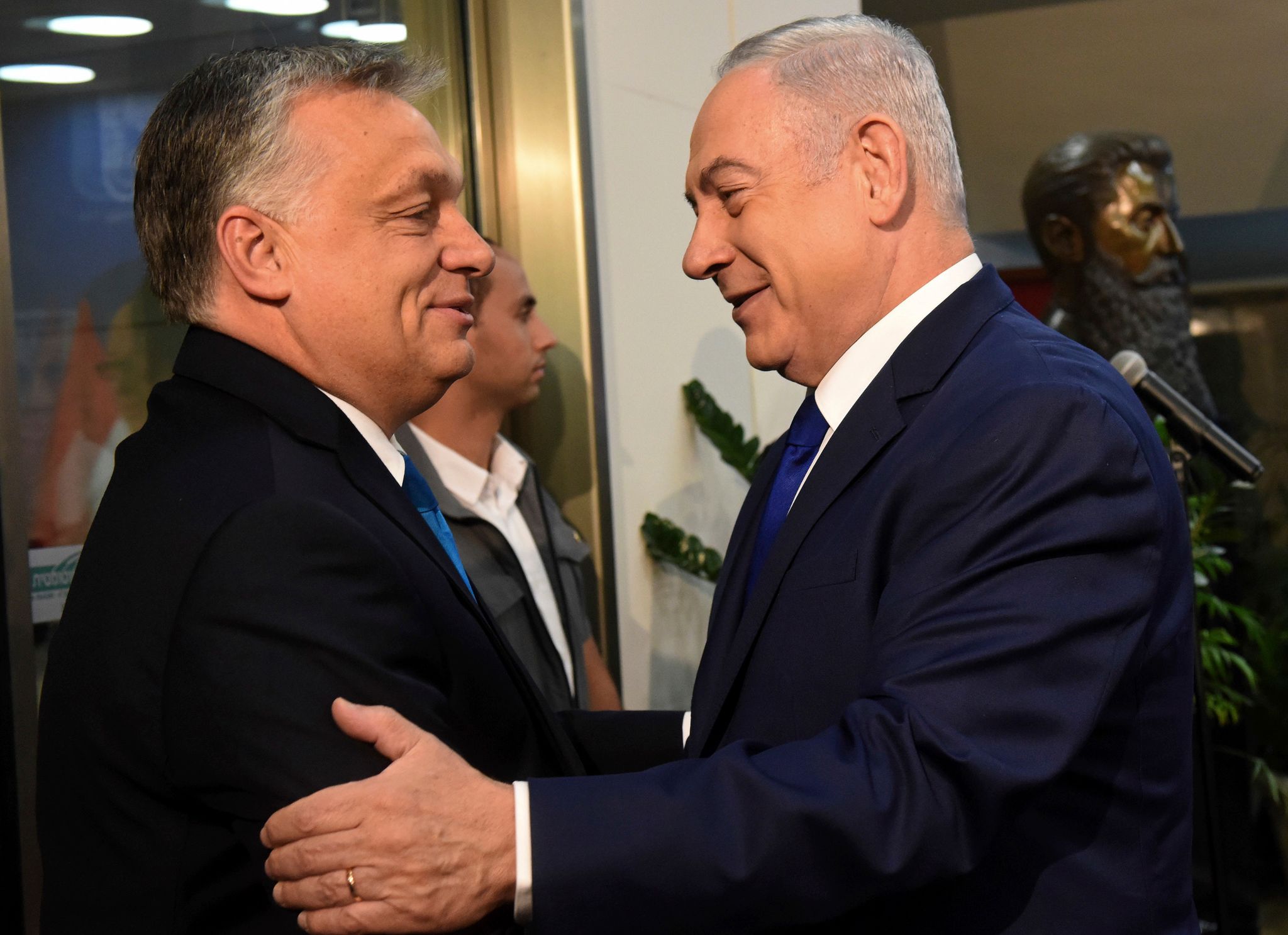 Ungarns Ministerpräsident Viktor Orban will den internationalen Haftbefehl gegen seinen israelischen Kollegen Benjamin Netanjahu nicht anwenden. (Archivbild)