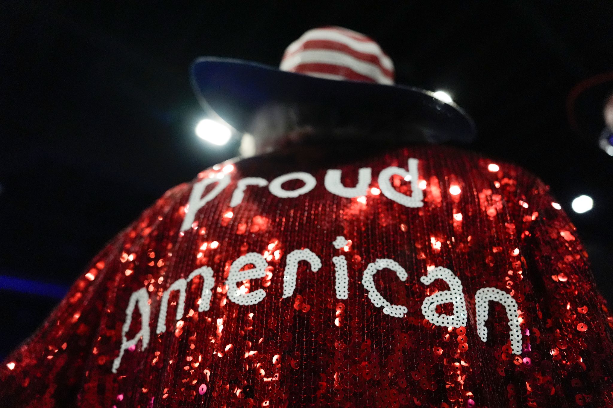 «Proud American» - ein Unterstützer von Trump bei dessen Wahlparty in Florida.