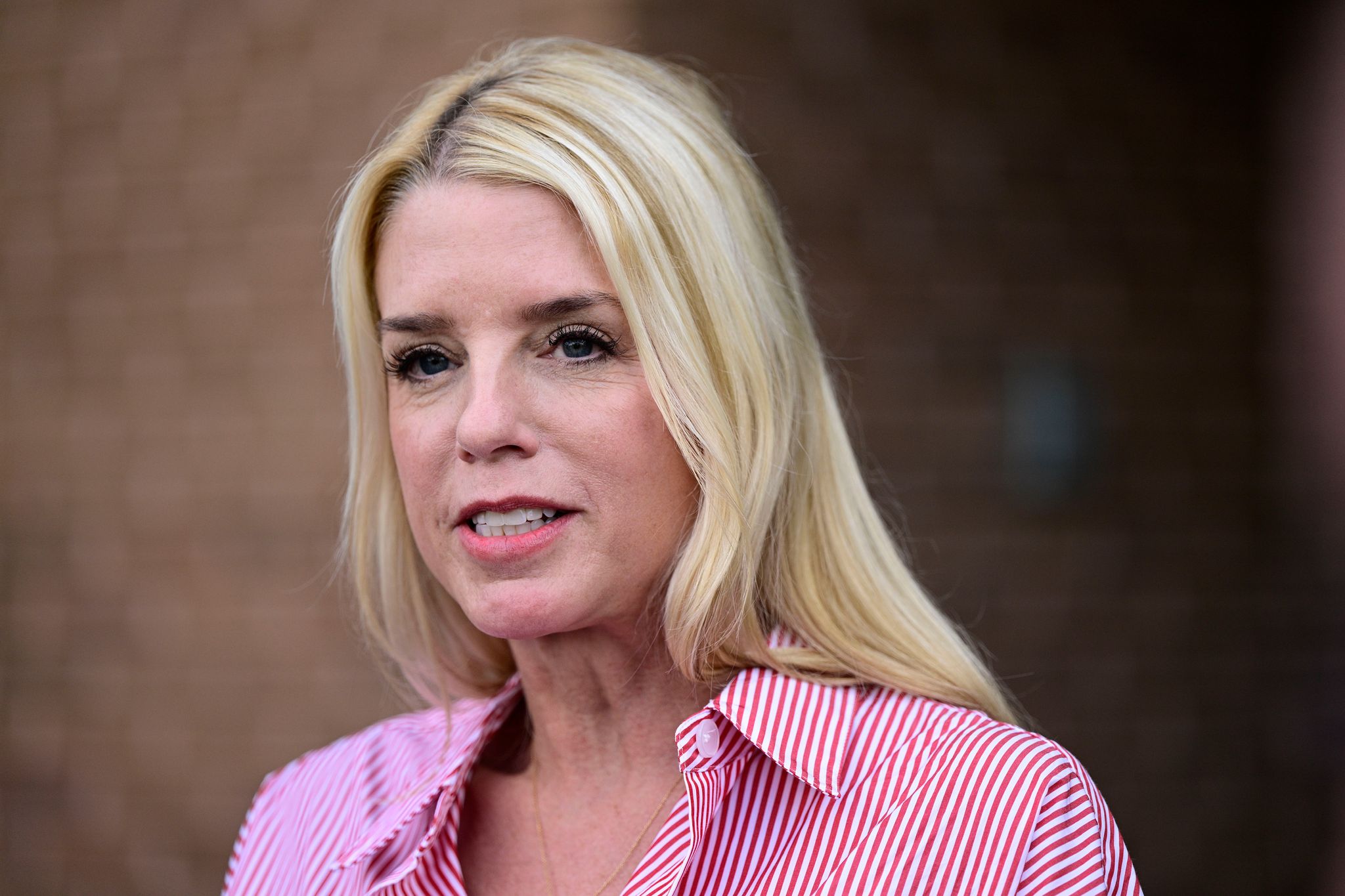 Mit Pam Bondi soll eine ehemalige Generalstaatsanwältin von Florida das Justizministerium führen. (Archivbild)