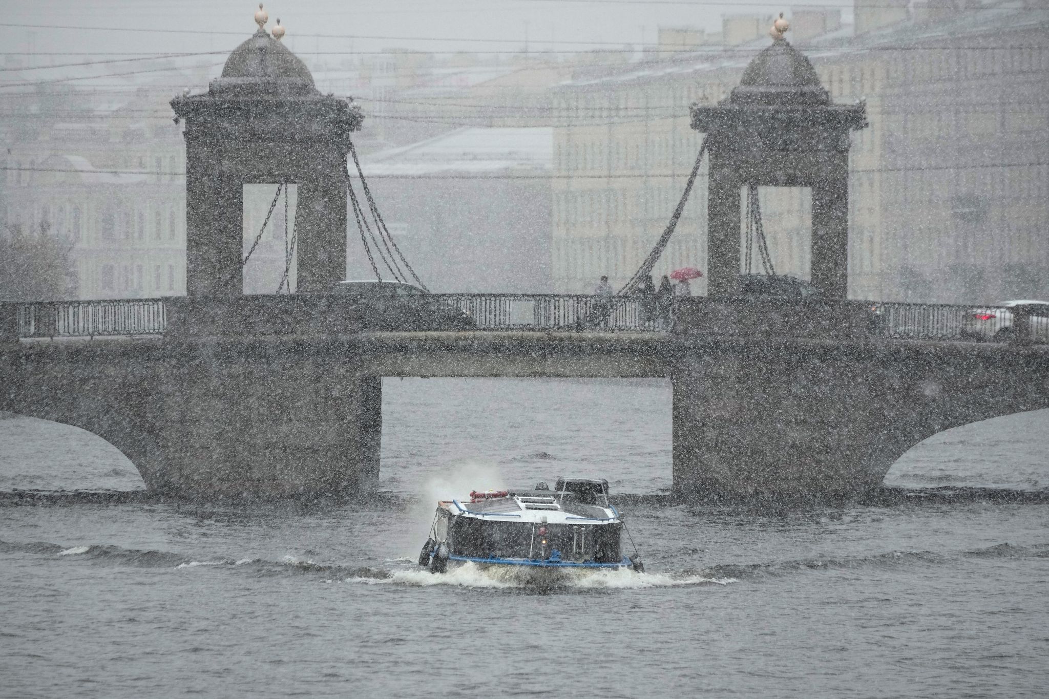 Die Millionenmetropole St. Petersburg galt lange als eine der Hauptstädte des Verbrechens in Russland. (Archivbild)