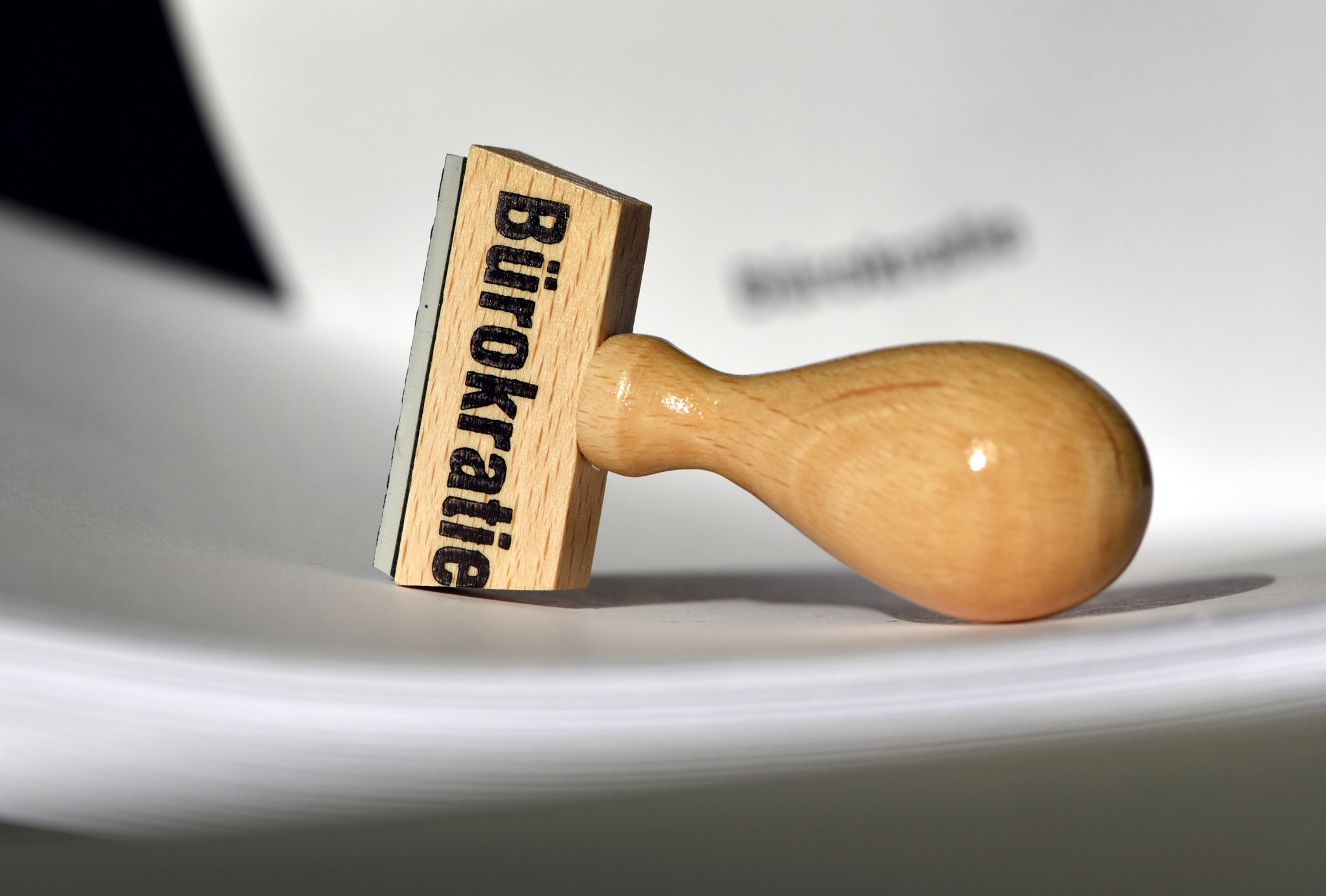 Bürokratie sorgt in deutschen Unternehmen für hohe Kosten. (Symbolbild)