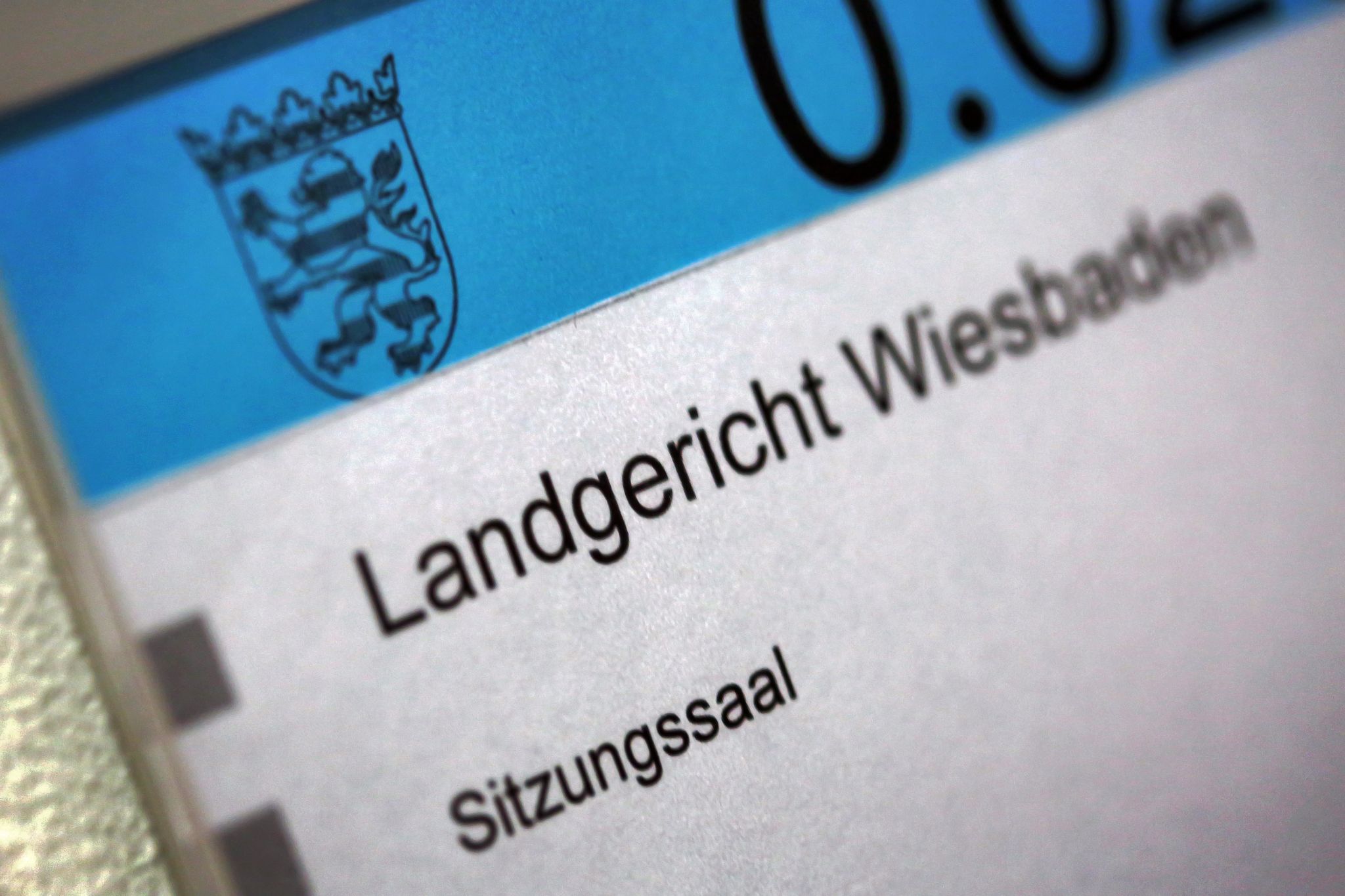 Das Landgericht Wiesbaden stellt ein Cum-Ex-Verfahren gegen eine Millionenzahlung ein (Archivbild)