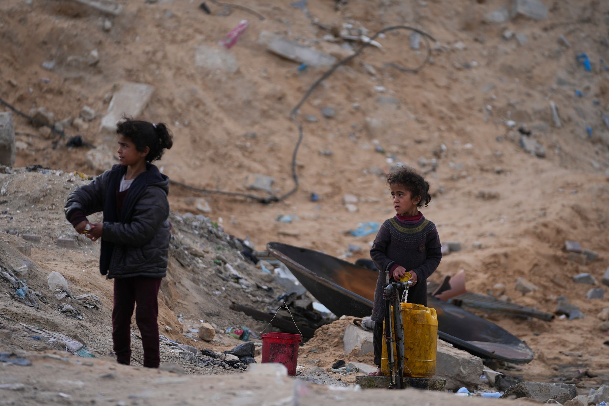 Israel könnte Berichten zufolge auch die Wasserversorgung kappen. (Archivbild)