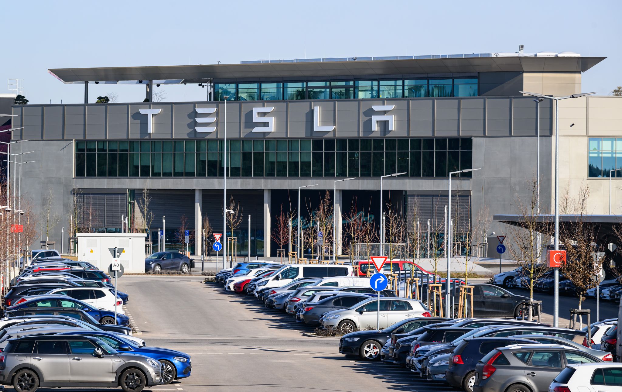 Die IG Metall wirft Tesla vor, die eigene Belegschaft einzuschüchtern. (Symbolbild)