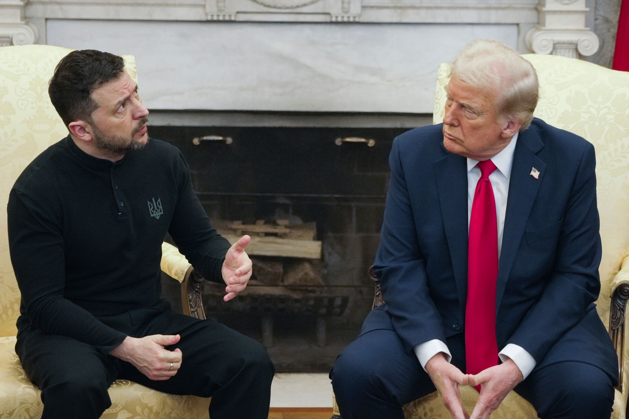 Auch wenn bereits ein paar Tage seit ihrem gescheiterten Treffen im Weißen Haus vergangen sind, tauschen der ukrainische Präsident Wolodymyr Selenskyj und US-Präsident Donald Trump weiter aus der Ferne Argumente aus. (Archivbild)