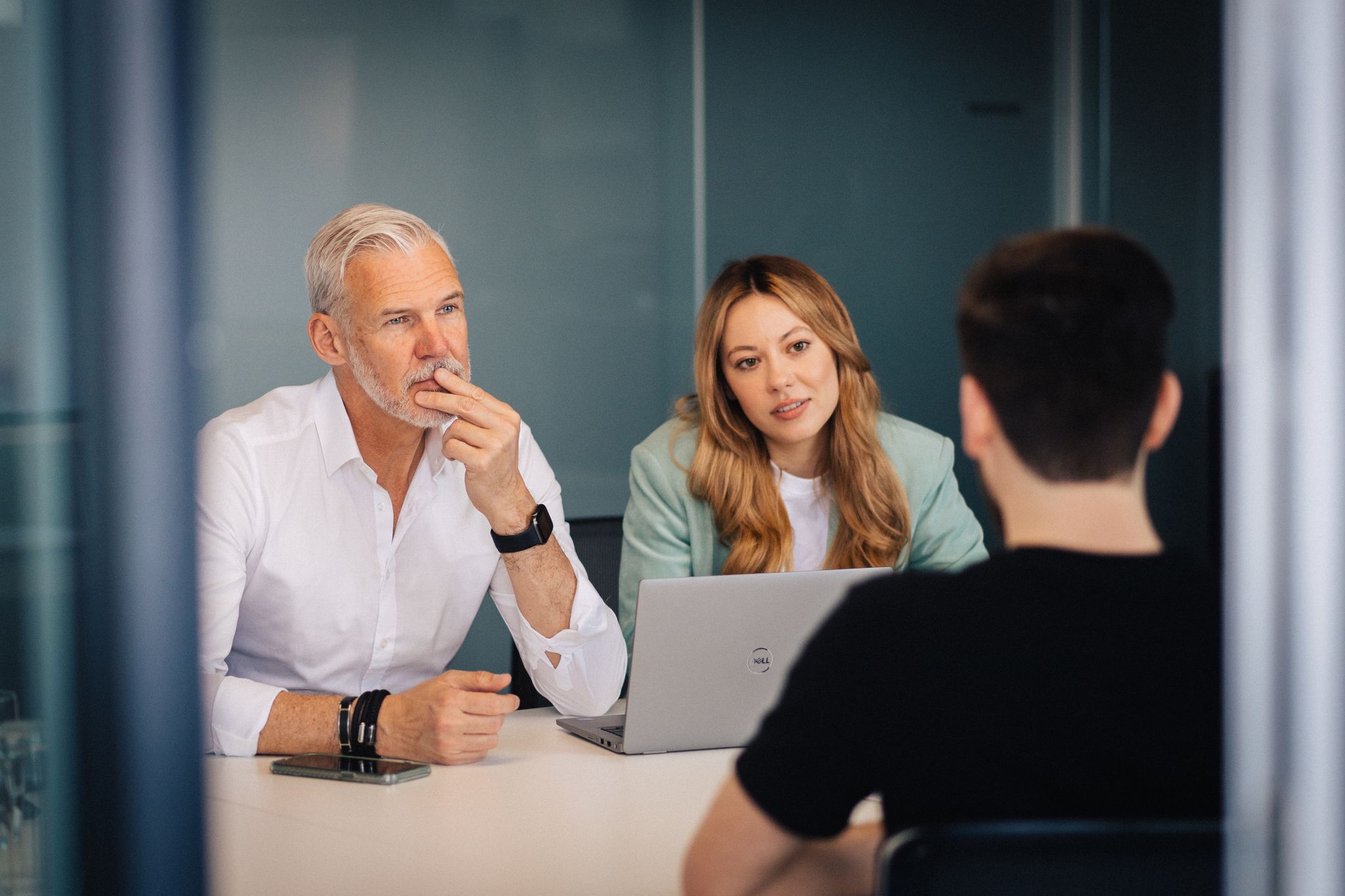 «Was für ein Haushaltsgerät wären Sie?» Solche skurrilen Fragen im Jobinterview sollen zeigen, welche Persönlichkeit ein Bewerber oder eine Bewerberin mitbringt.