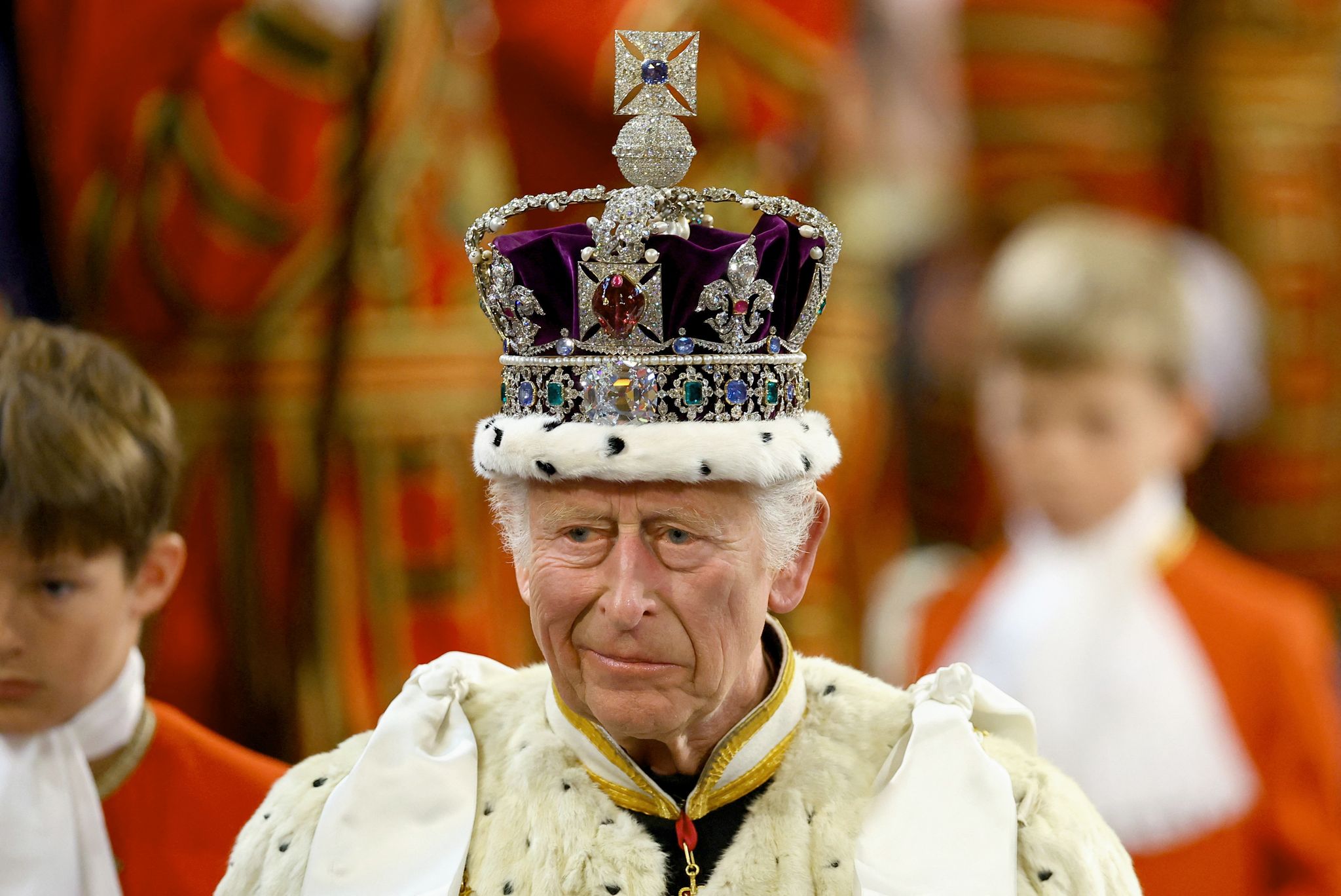 Trotz seiner Krebserkrankung nimmt der König fleißig Termine wahr.