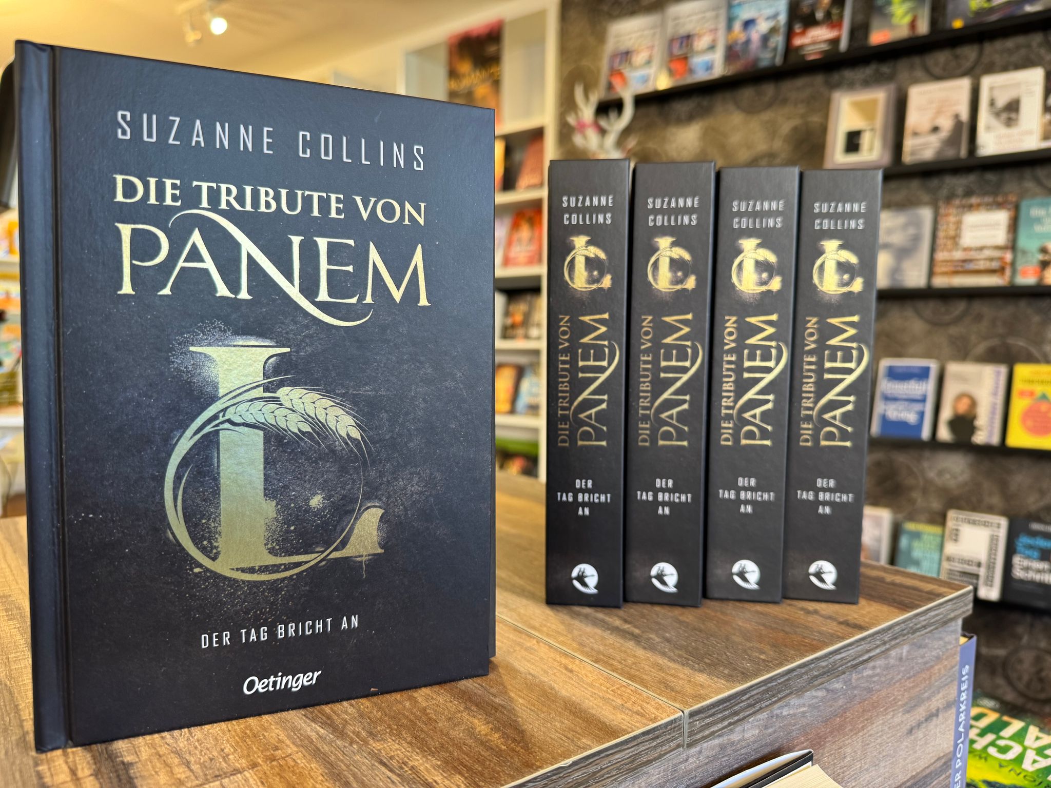 Das lange Warten hat ein Ende: der fünfte Teil der Jugendbuch-Reihe «Die Tribute von Panem» ist weltweit erschienen.