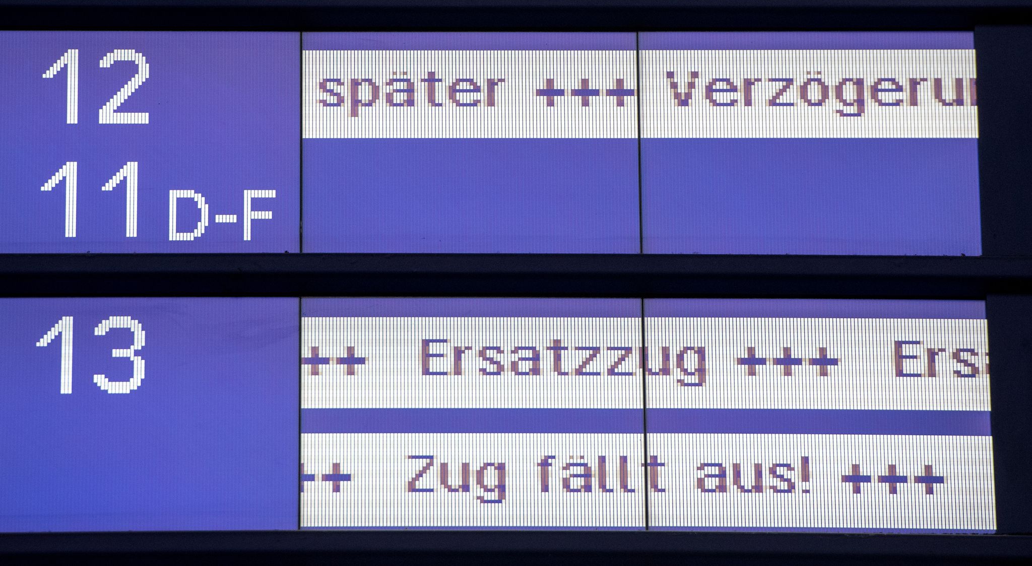 Verspätungen und Zugausfälle dürfte es auch in den kommenden Jahren weiter geben. (Symbolbild)