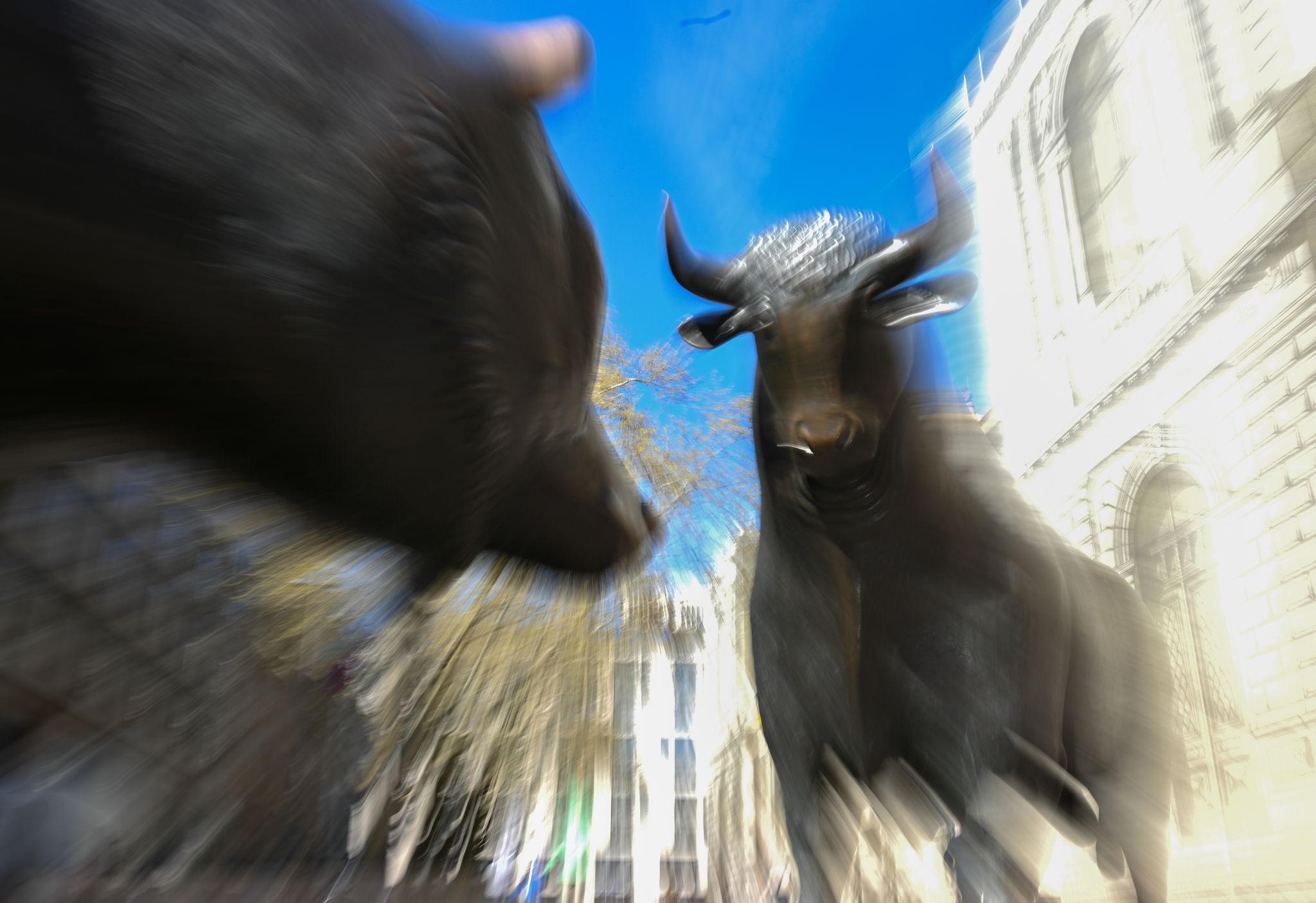 Der Bulle steht einen steigenden Aktienmarkt. (Symbolbild)