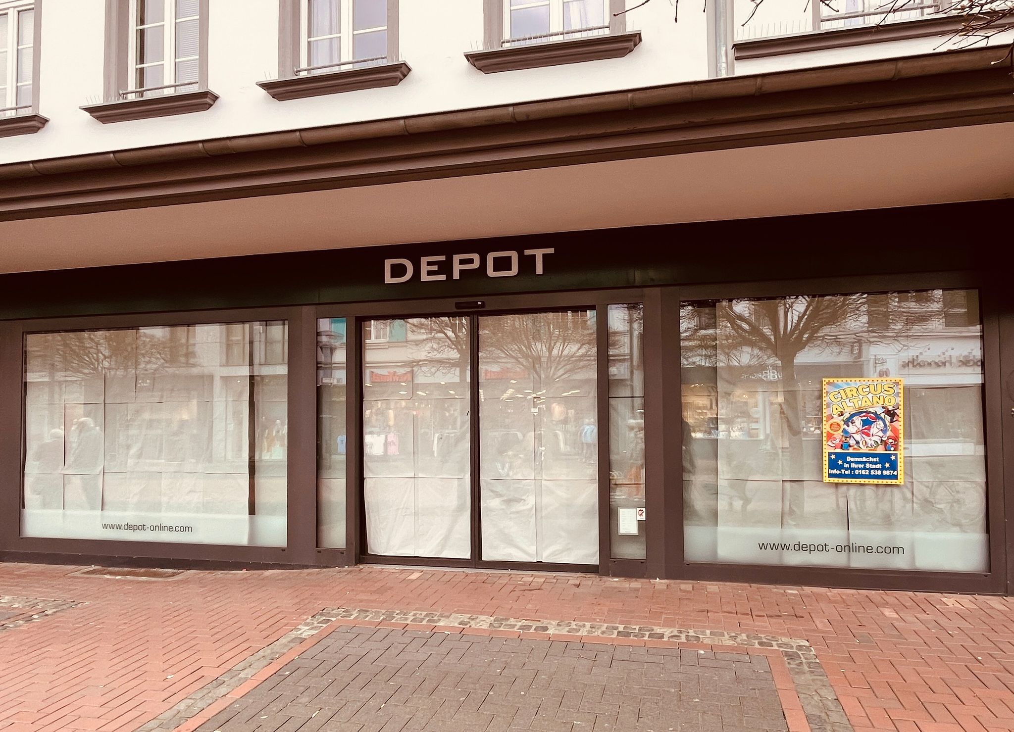 Depot hat in den ersten drei Monaten des Jahres bereits 45 Filialen geschlossen, unter anderem in der nordrhein-westfälischen Stadt Hilden. (Archivbild)