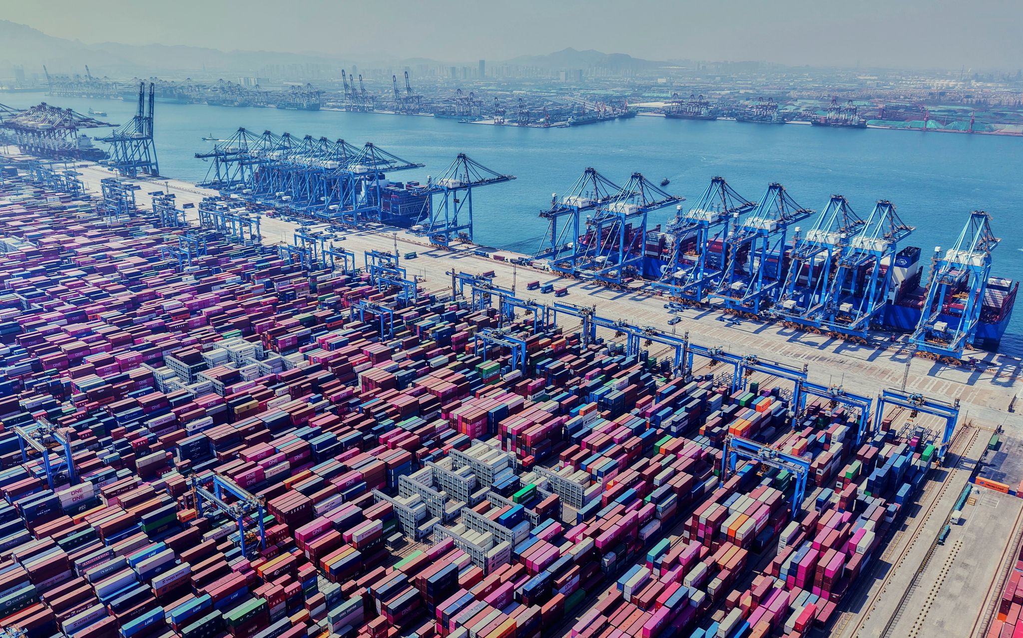 Chinas Volkswirtschaft ist die zweitgrößte der Welt hinter den USA. (Archivbild)