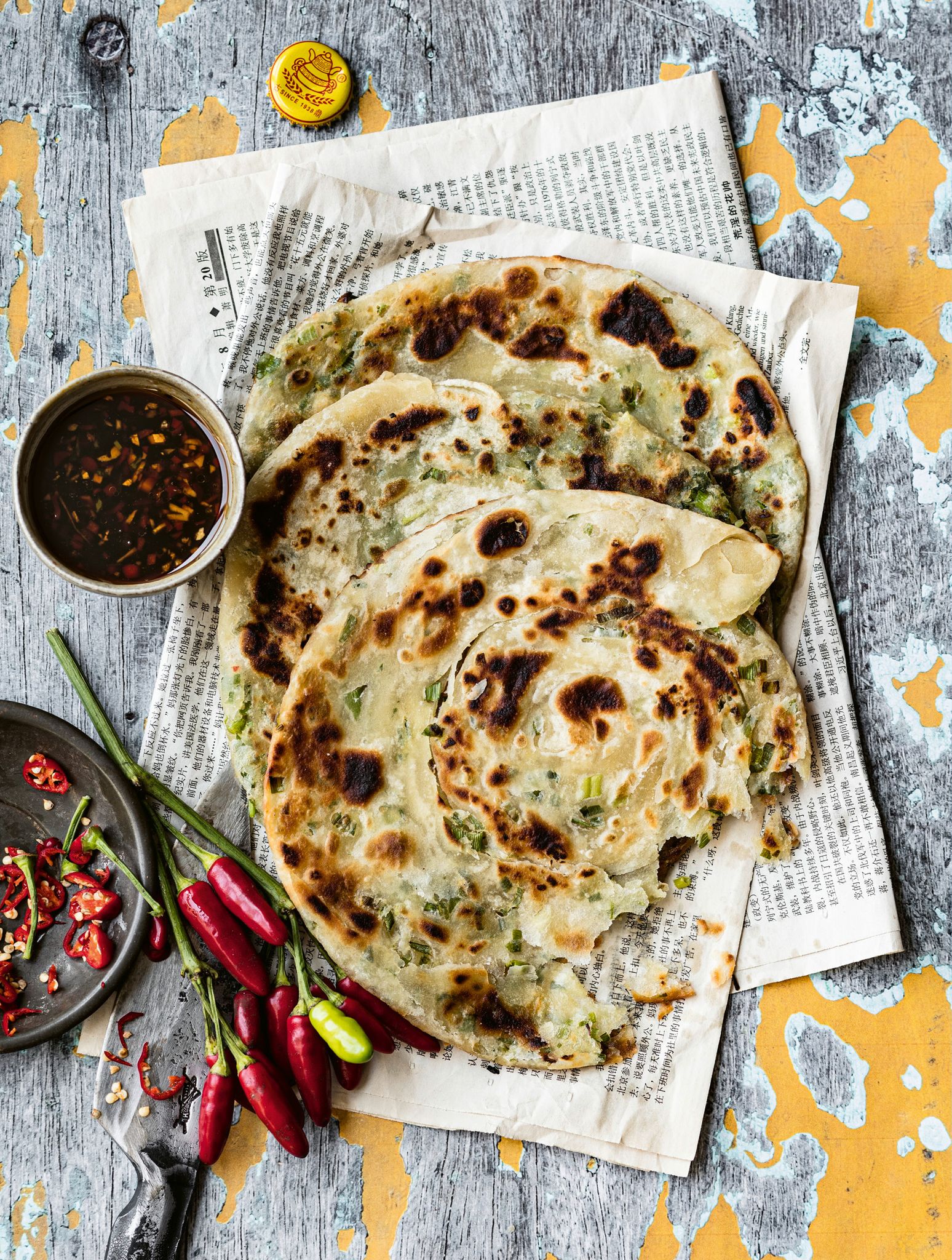 Die chinesischen Frühlingszwiebel-Pfannkuchen lassen sich gut als Snack, Vorspeise oder als Beilage genießen.