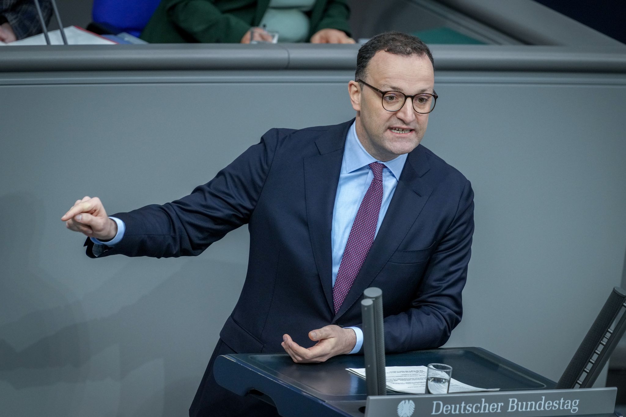 Jens Spahn soll auf Friedrich Merz an der Unions-Fraktionsspitze folgen. (Archivbild)