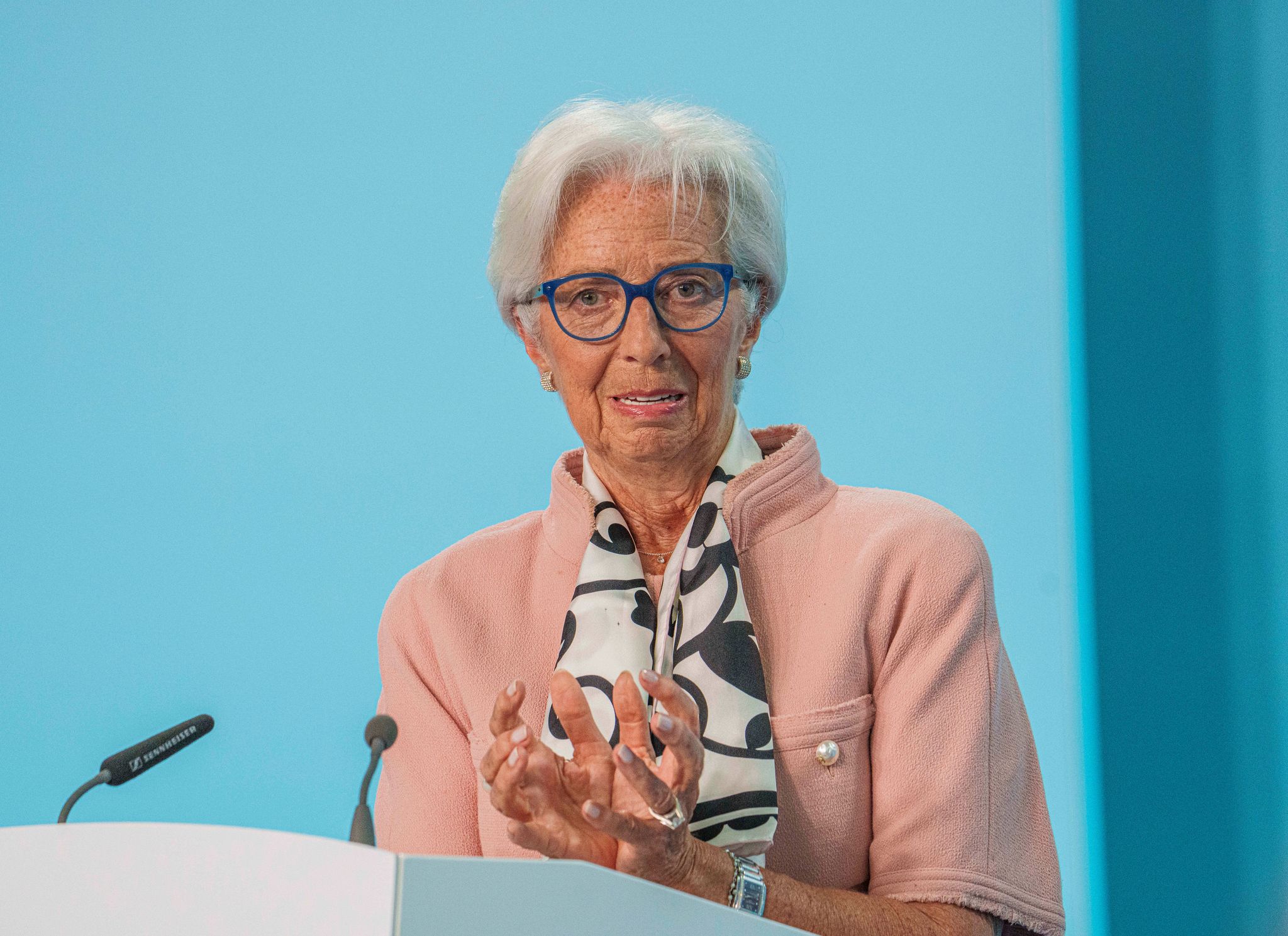 Unterstützt den US-Notenbankchef gegen Trumps Attacken: EZB-Präsidentin Christine Lagarde. (Archivbild)