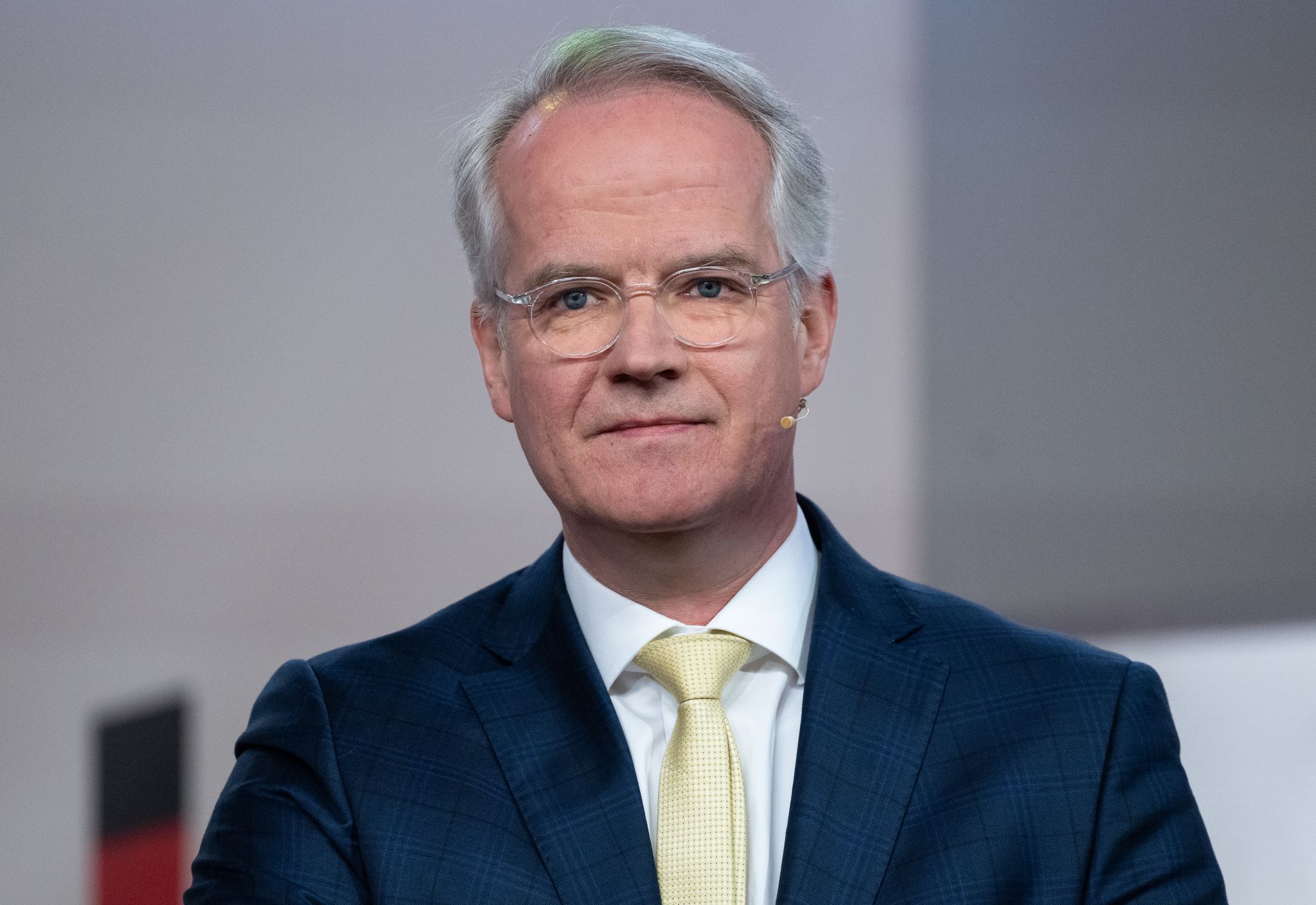 Der EY-Chef Ahlers fordert Reformen, um den Standort Deutschland wieder zu stärken. (Archivbild)