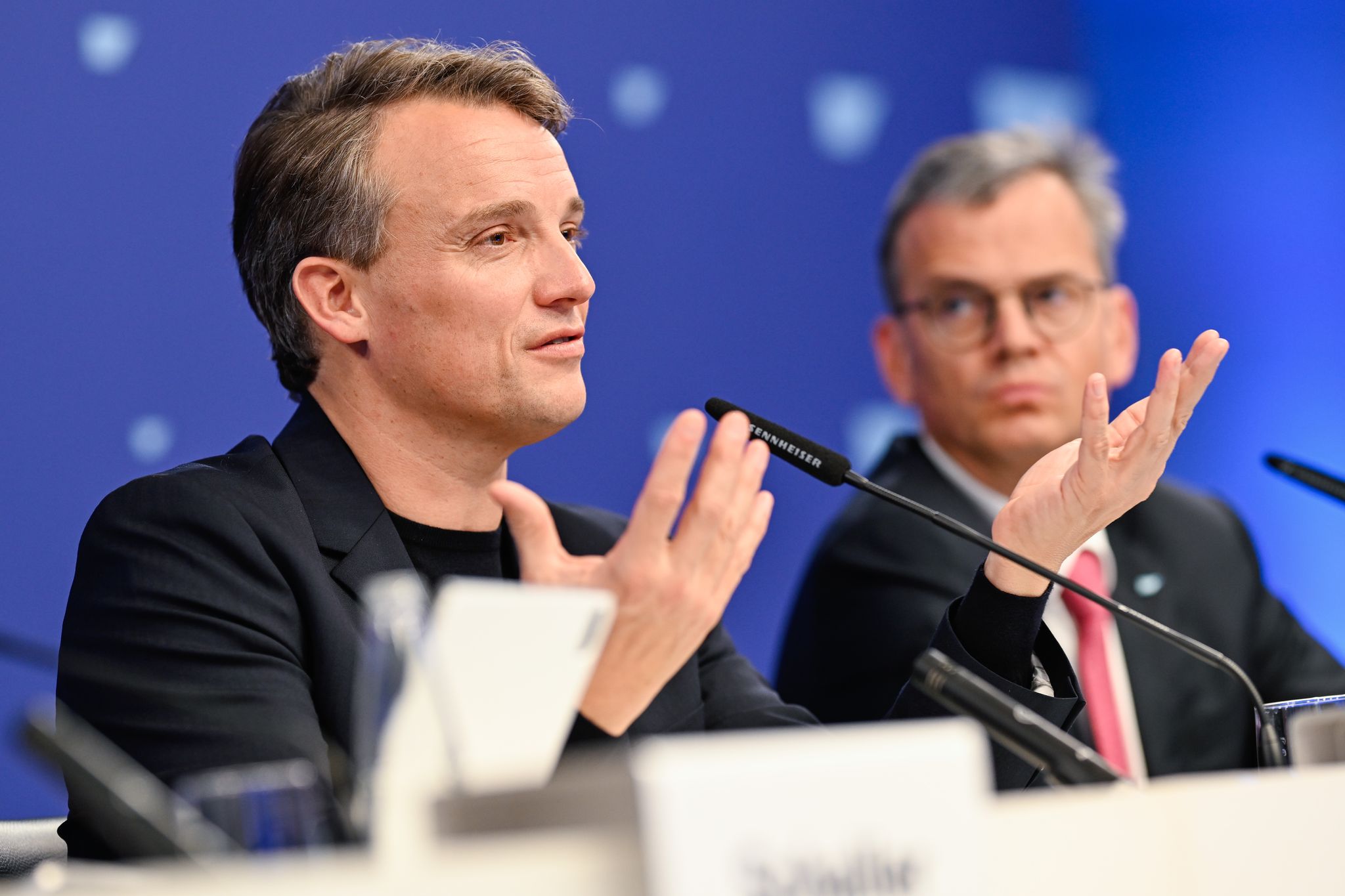 SAP-Chef Klein: Die angepeilte Quote von 40 Prozent in der Belegschaft werde aufgegeben, heißt es in einer internen E-Mail. (Archivbild)