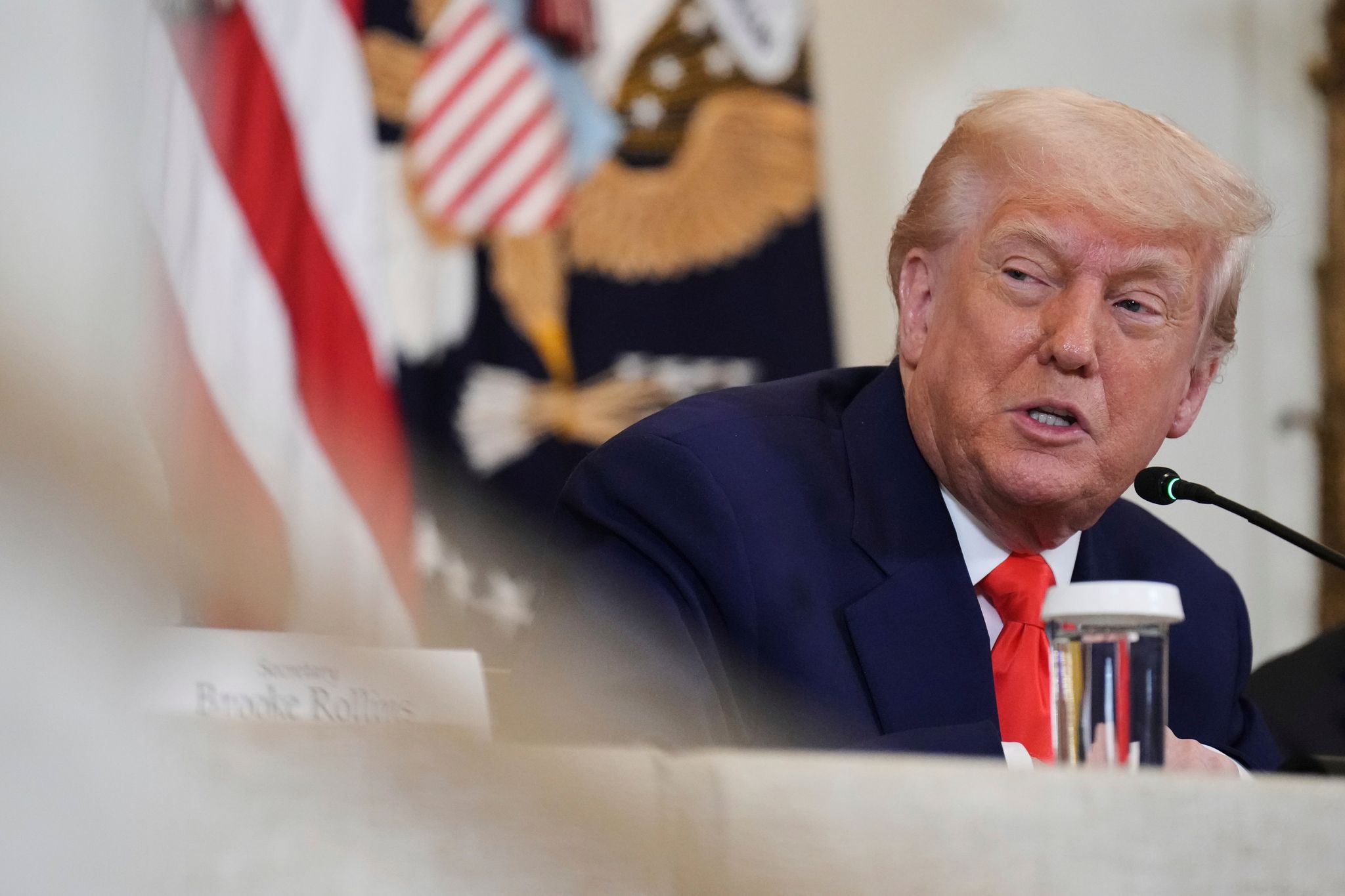 Trump droht der EU mit Zöllen - und gibt sich vorerst wenig kompromissbereit.