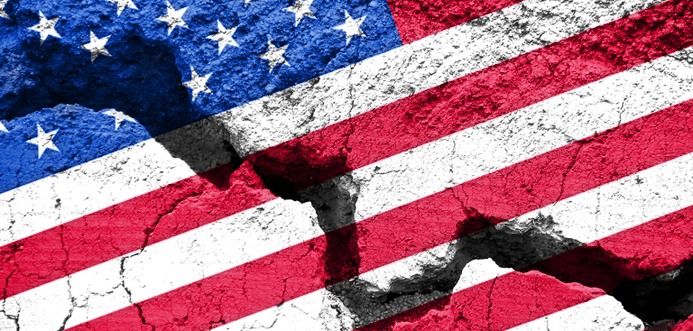 Foto: Delpixart/iStock USA Riss schwach