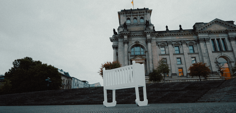 Foto: Fionn Große Leere Wiege Volle Arbeitskraft