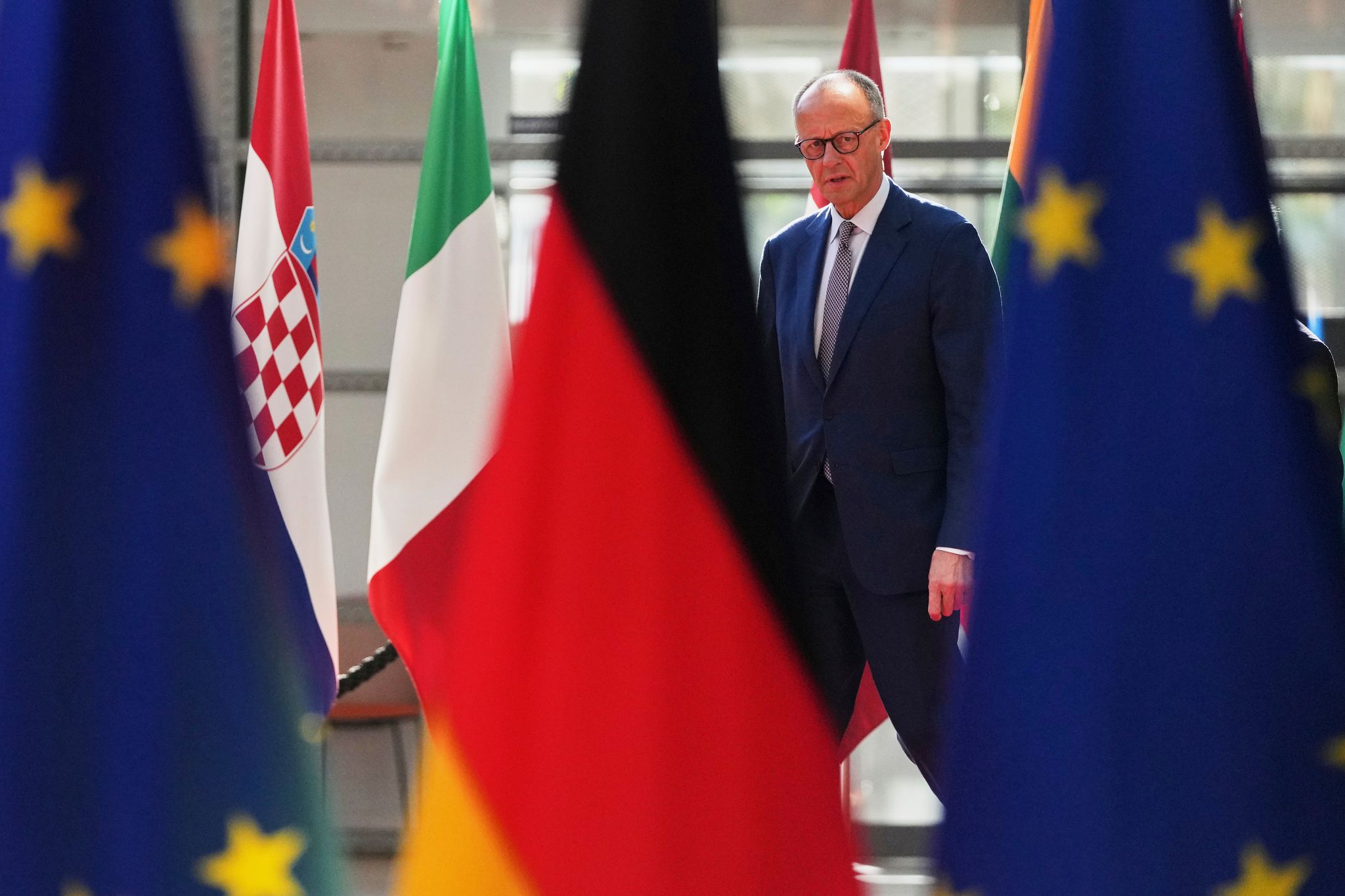 Bundeskanzler Friedrich Merz wirbt im Zollstreit mit den USA für eine Abschaffung aller Abgaben.