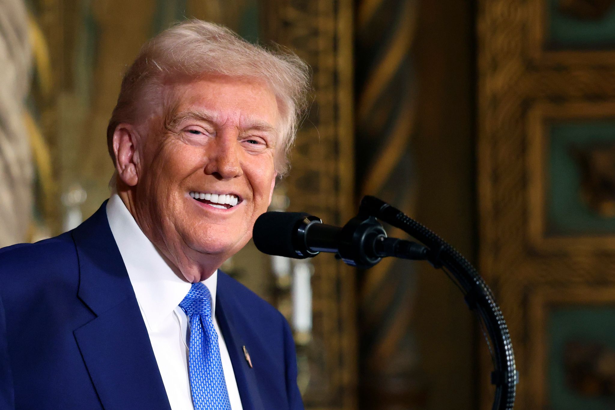 Donald Trump wünscht sich einen Ballsaal im Weißen Haus - ähnlich wie in seinem Anwesen Mar-a-Lago in Florida. (Archivbild)