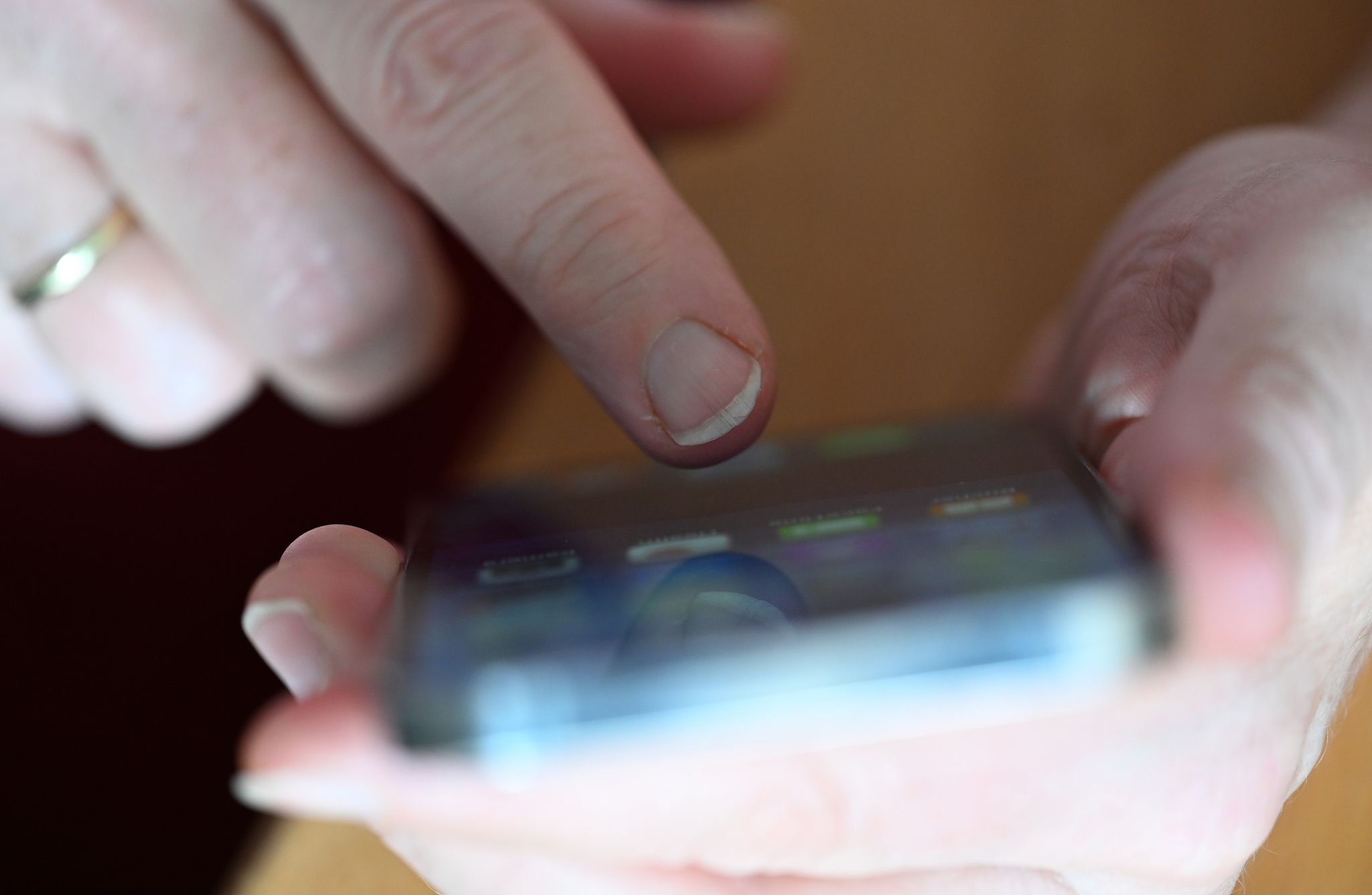 Die Bürger verschicken immer mehr Nachrichten und führen immer weniger klassische Telefonate.