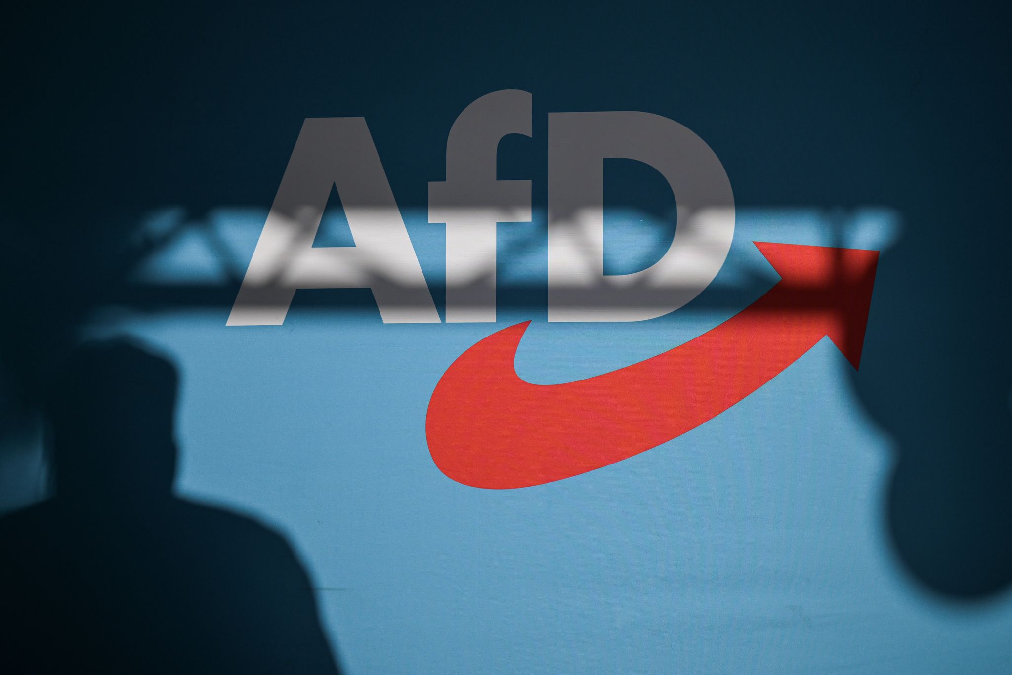 Die AfD muss vor allem auch mit politischen Mitteln bekämpft werden, meint SPD-Chef Klingbeil. (Symbolfoto)