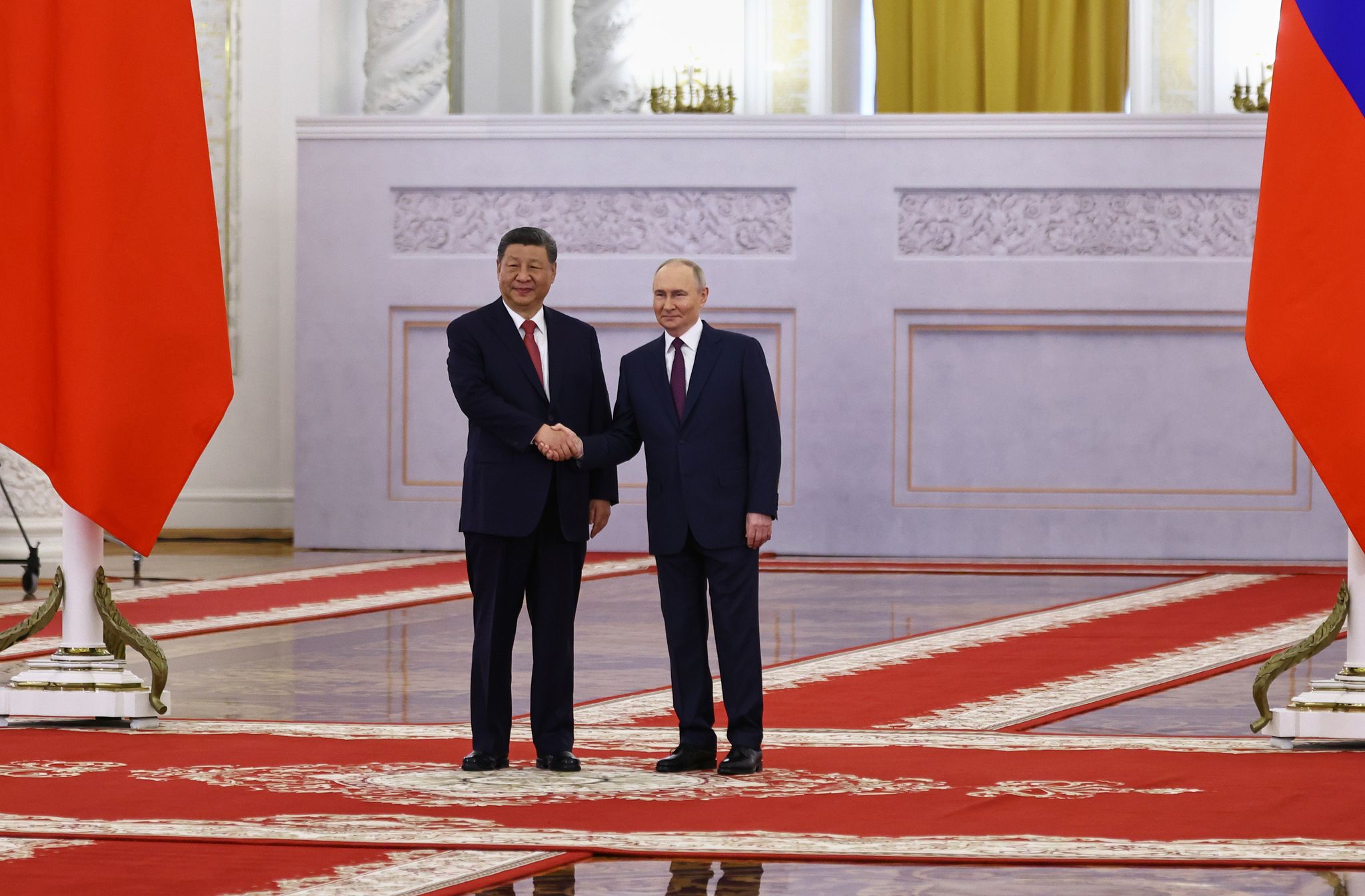 Der russische Präsident Wladimir Putin setzt in seinem Krieg gegen die Ukraine vor allem auf die Freundschaft zu Chinas Partei- und Staatschef Xi Jinping.