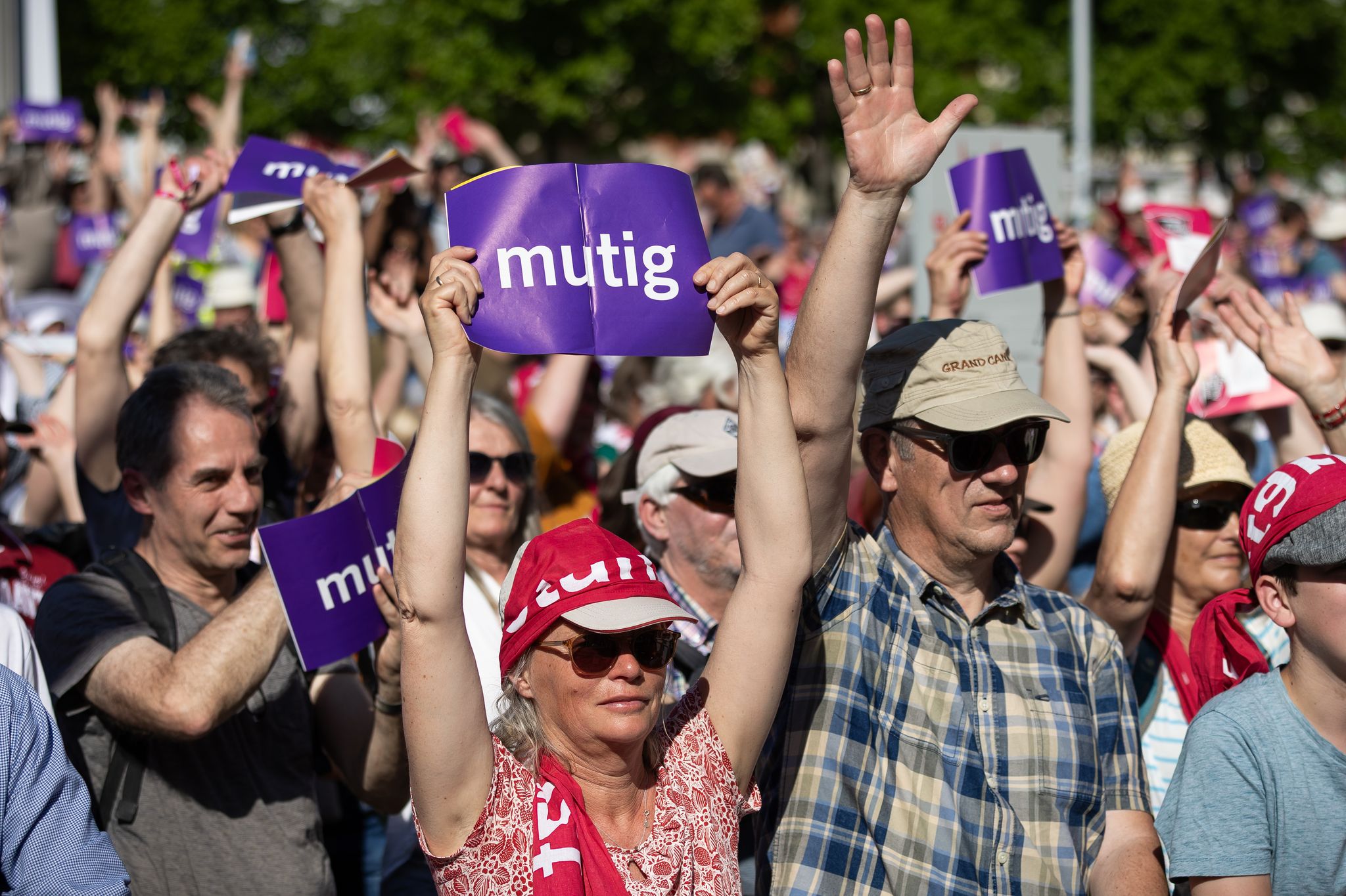 Zehntausende feierten den Kirchentag kontrovers, aber friedlich – meist bei Sonnenschein.