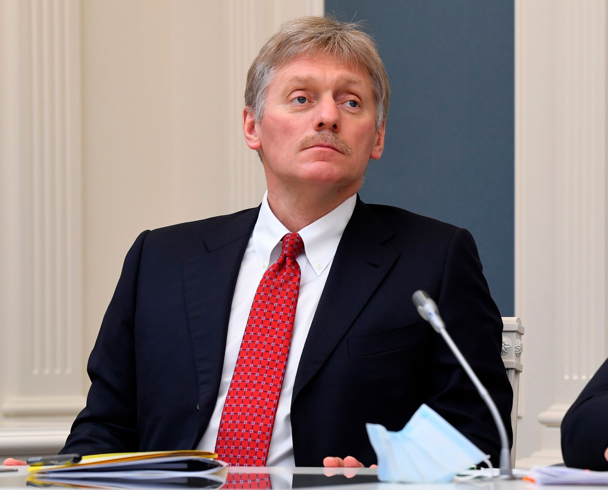 Kremlsprecher Dmitri Peskow sieht neue Sanktionsdrohungen als Ultimatum. So lasse Russland nicht mit sich reden, sagte er. (Archivbild)