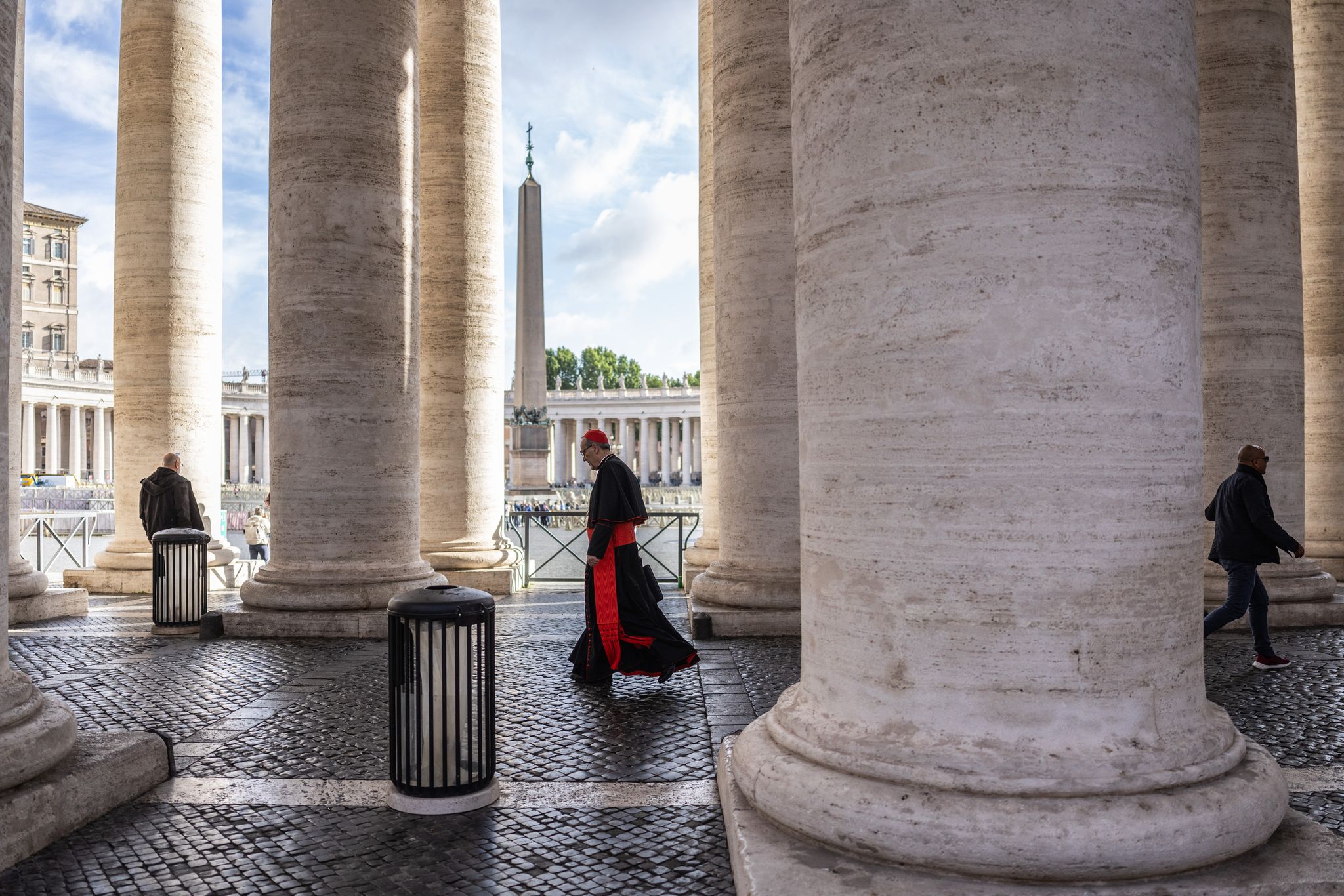 Vor ihrer Isolation im Konklave können die Kardinäle sich am Montag noch einmal frei bewegen.