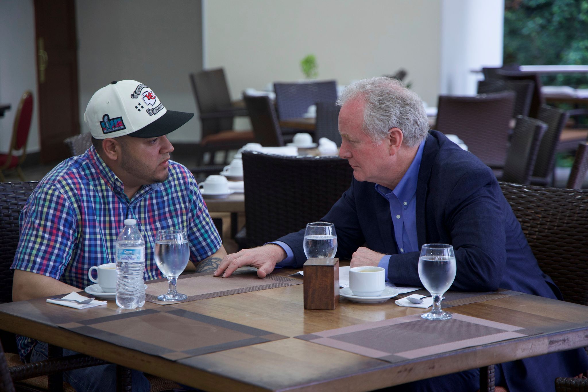 Während des juristischen Tauziehens reiste unter anderem auch der demokratische Senator Chris Van Hollen nach El Salvador, um sich mit Abrego Garcia zu treffen. (Archivbild)