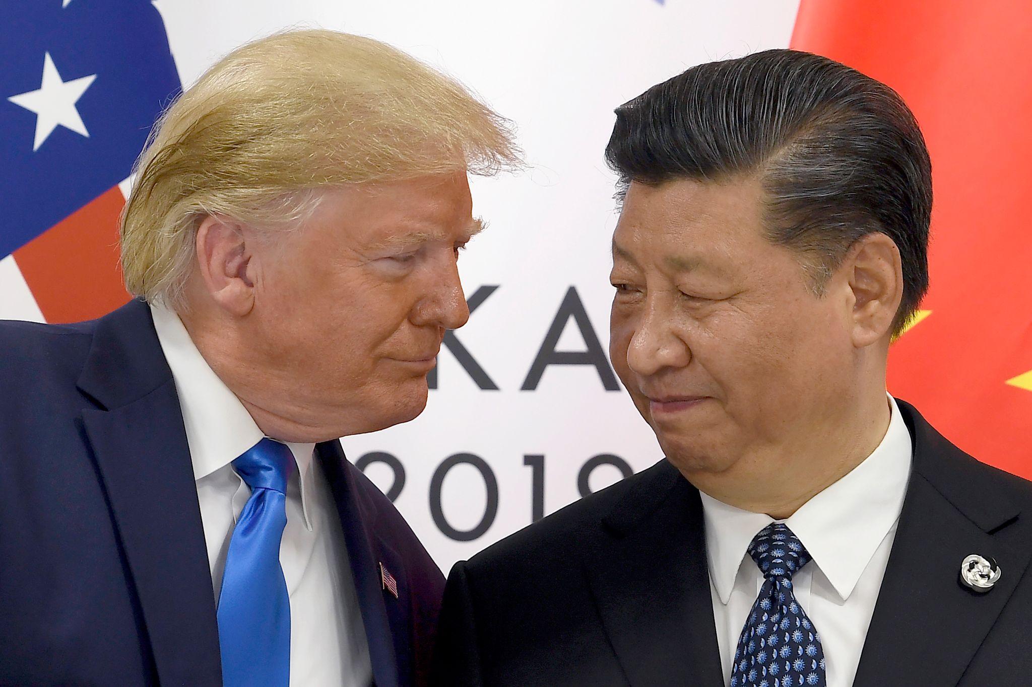 Inmitten des schweren Handelskonflikts zwischen den USA und China haben Donald Trump und Xi Jinping miteinander telefoniert. (Archivbild)
