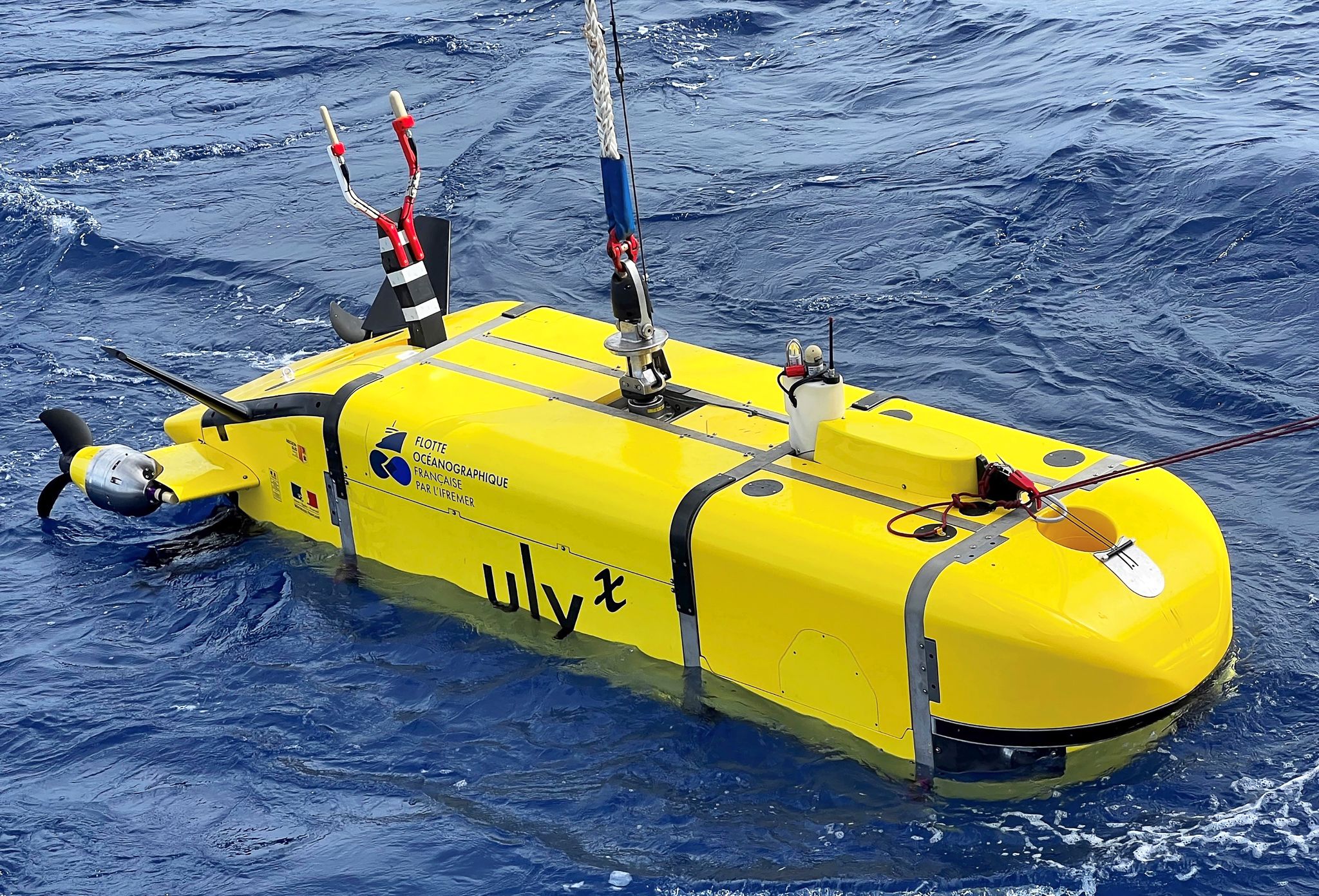 Französische Forscherinnen und Forscher beginnen die Suche nach Atommüll-Fässern im Atlantischen Ozean.