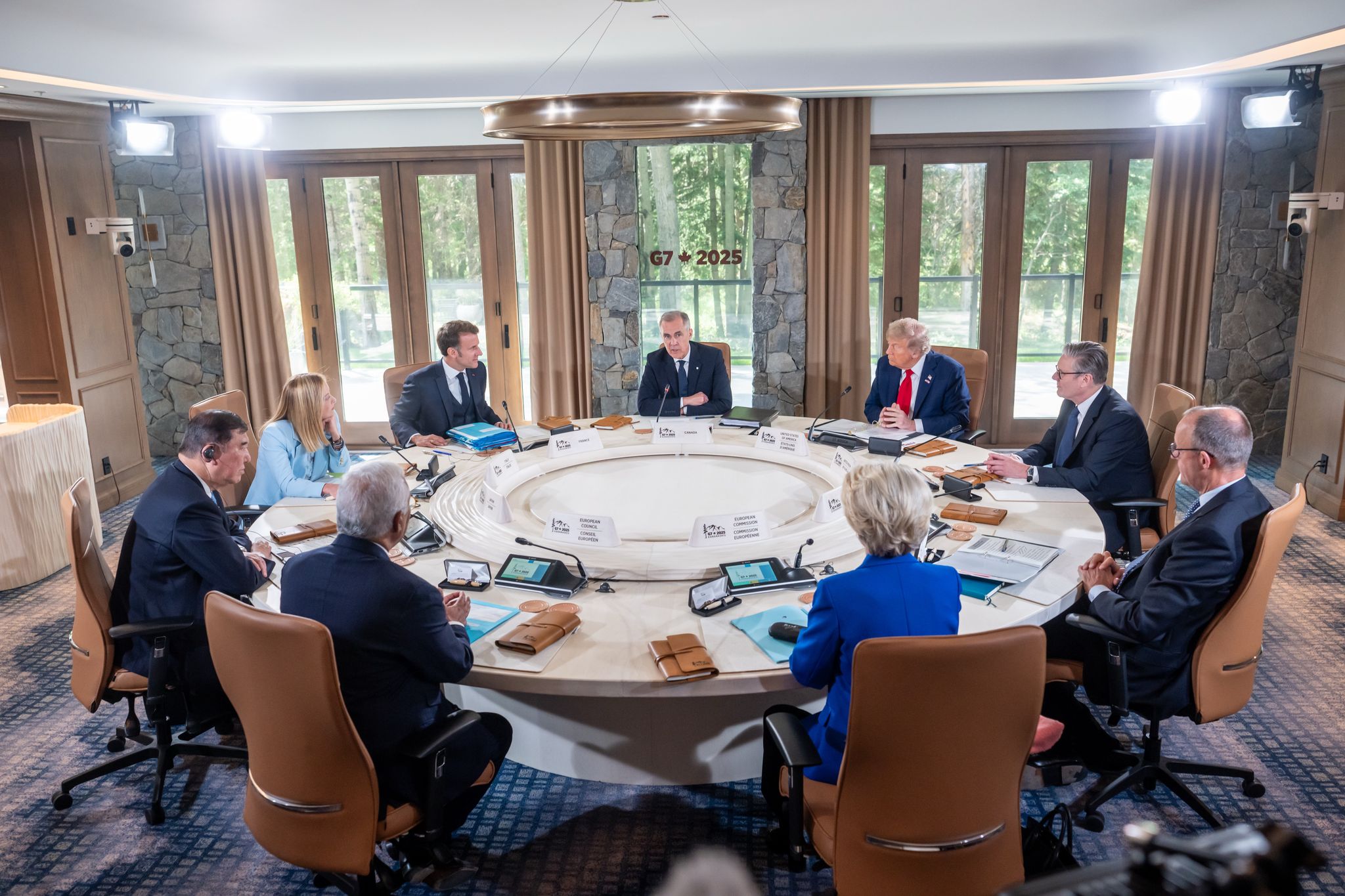 Haben sich überraschend auf eine gemeinsame Erklärung zum Nahost-Konflikt geeinigt: Donald Trump und die anderen Teilnehmer des G7-Gipfels in Kanada.