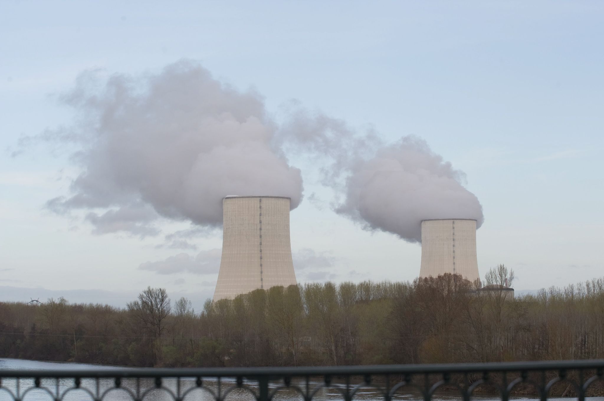 Frankreich drosselt seine Atomstromproduktion, weil eine Hitzewelle Flüsse aufheizt. (Archivbild).