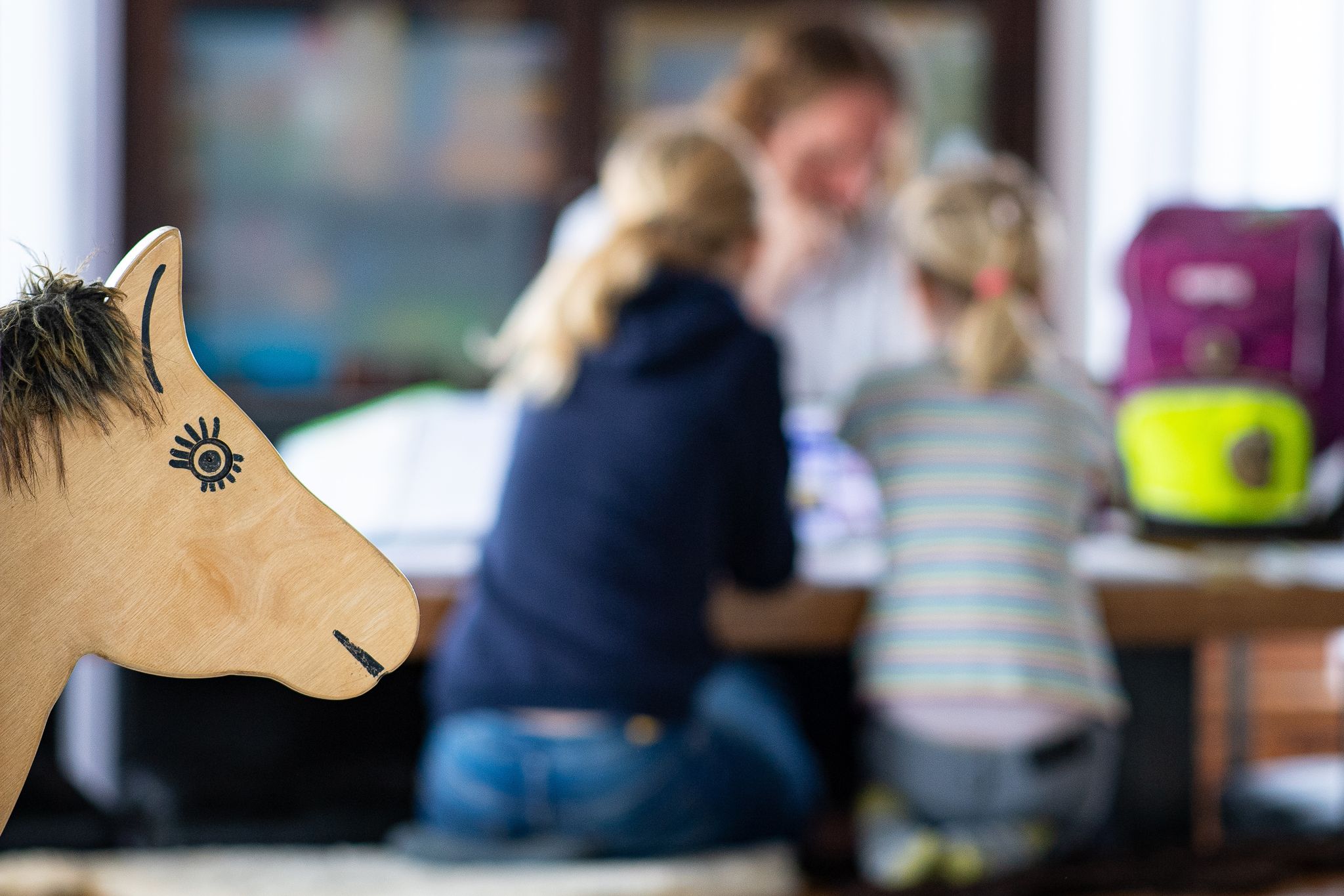 Bei stark zerstrittenen Eltern ist das Nestmodell laut Gericht keine kindgerechte Lösung.
