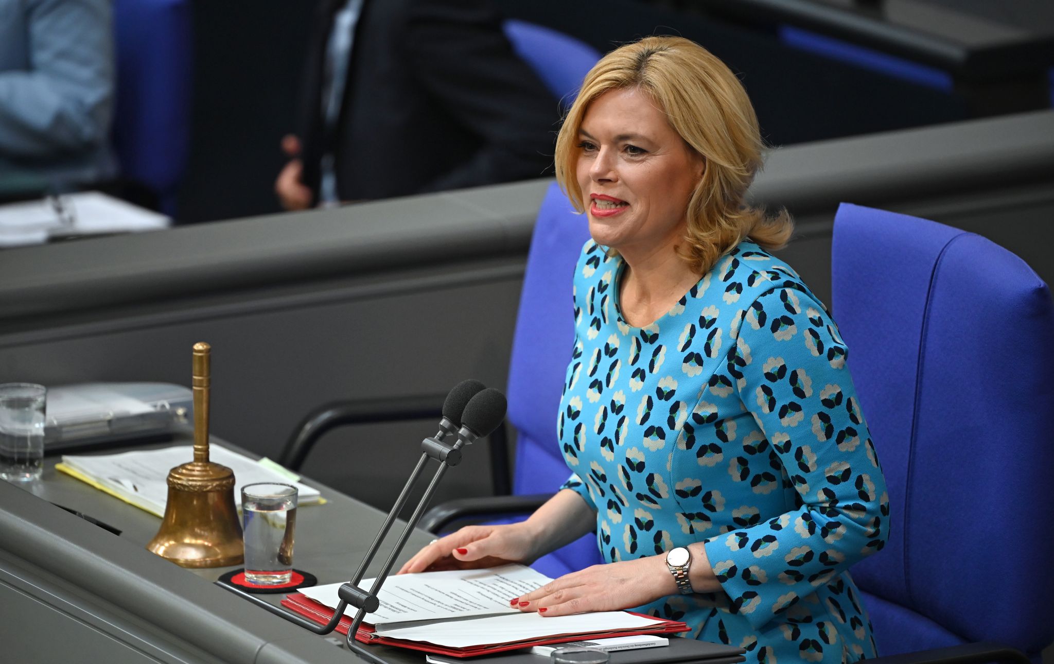 Bundestagspräsidentin Klöckner verweist auf die Verpflichtung zur Neutralität. (Archivbild)