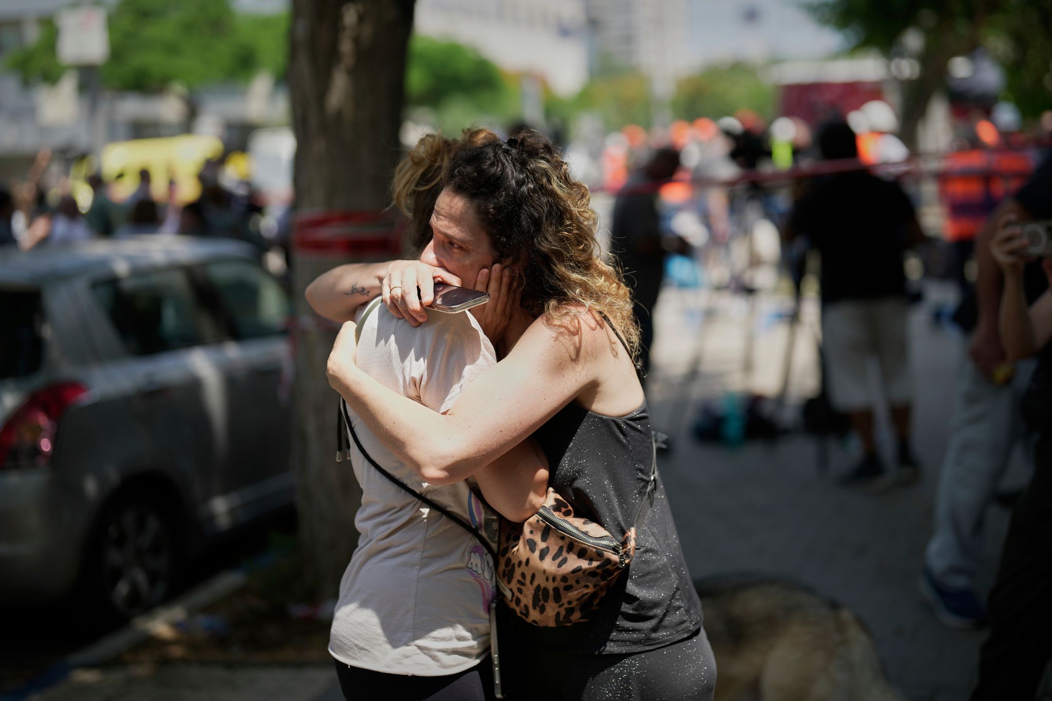 Der Krieg zwischen Israel und dem Iran schweißt viele Menschen enger zusammen.