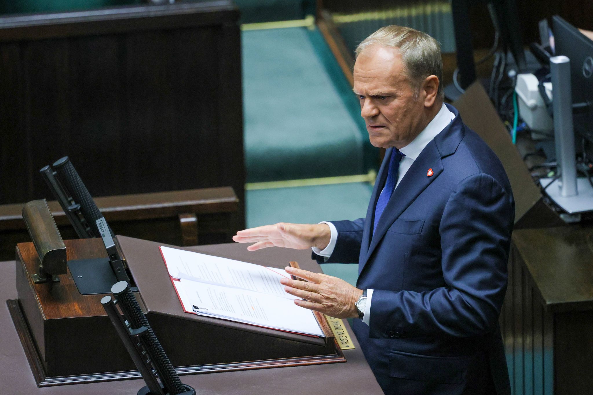 Polens Regierungschef will im Juli sein Kabinett umbilden.