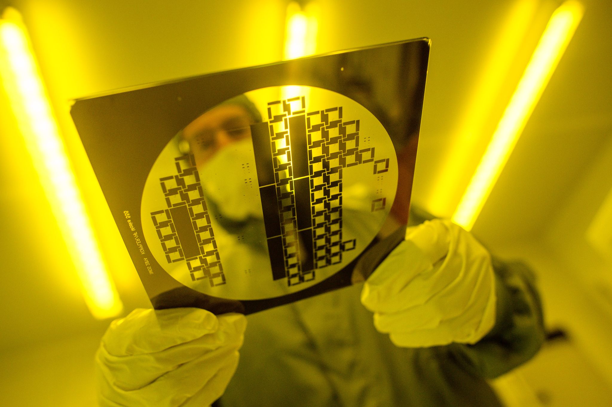 Kommt es nach den auf Eis gelegten Plänen von Intel doch noch zum Bau einer Chip-Fabrik bei Magdeburg? (Archivbild)