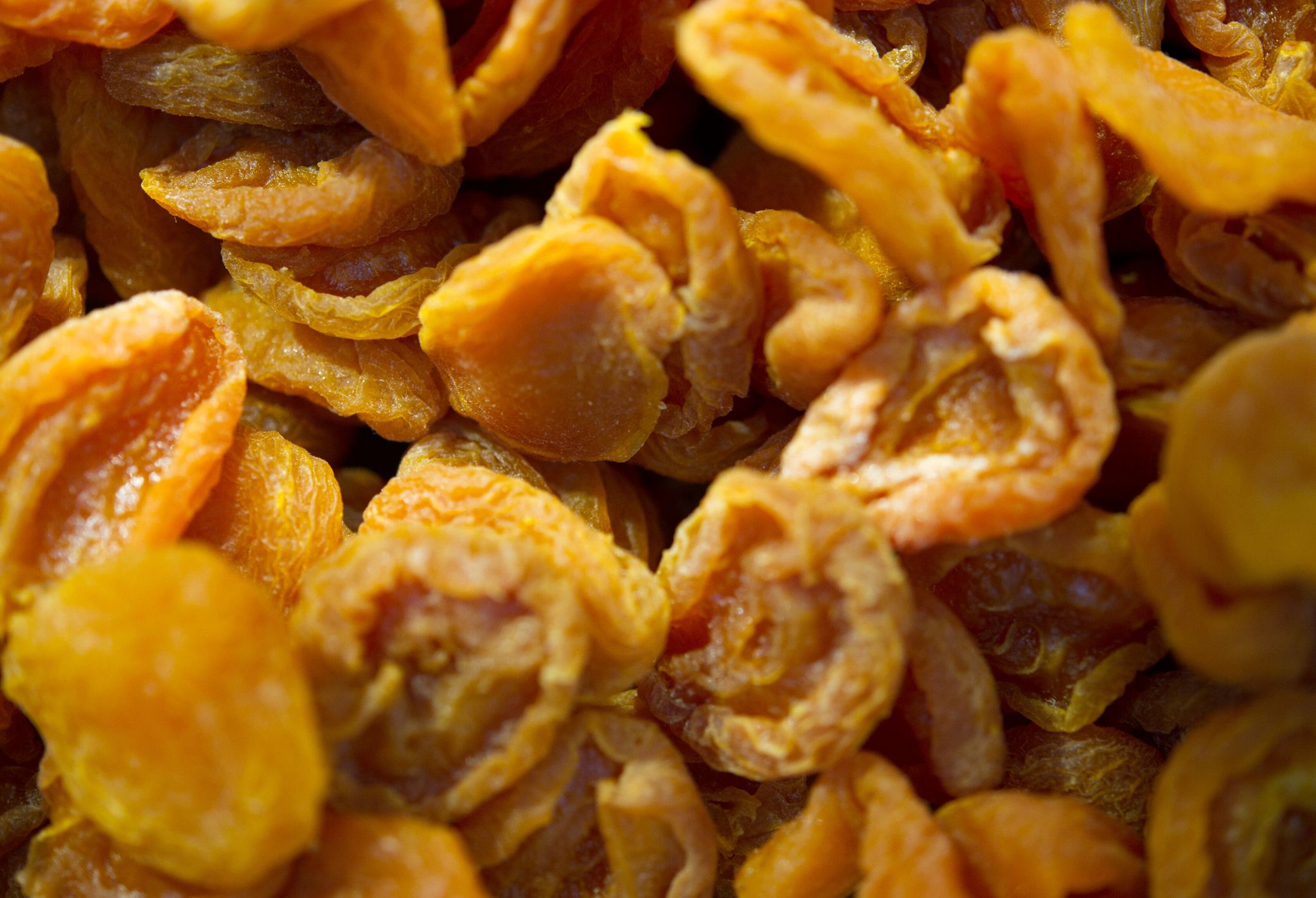 Getrocknete Früchte enthalten zwar viel Zucker, liefern dem Körper aber auch Mineral- und Ballaststoffe.