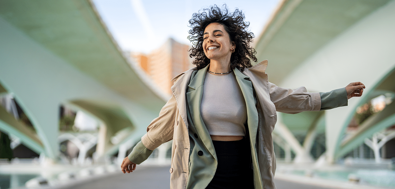 Foto: ljubaphoto/iStock Frau glücklich
