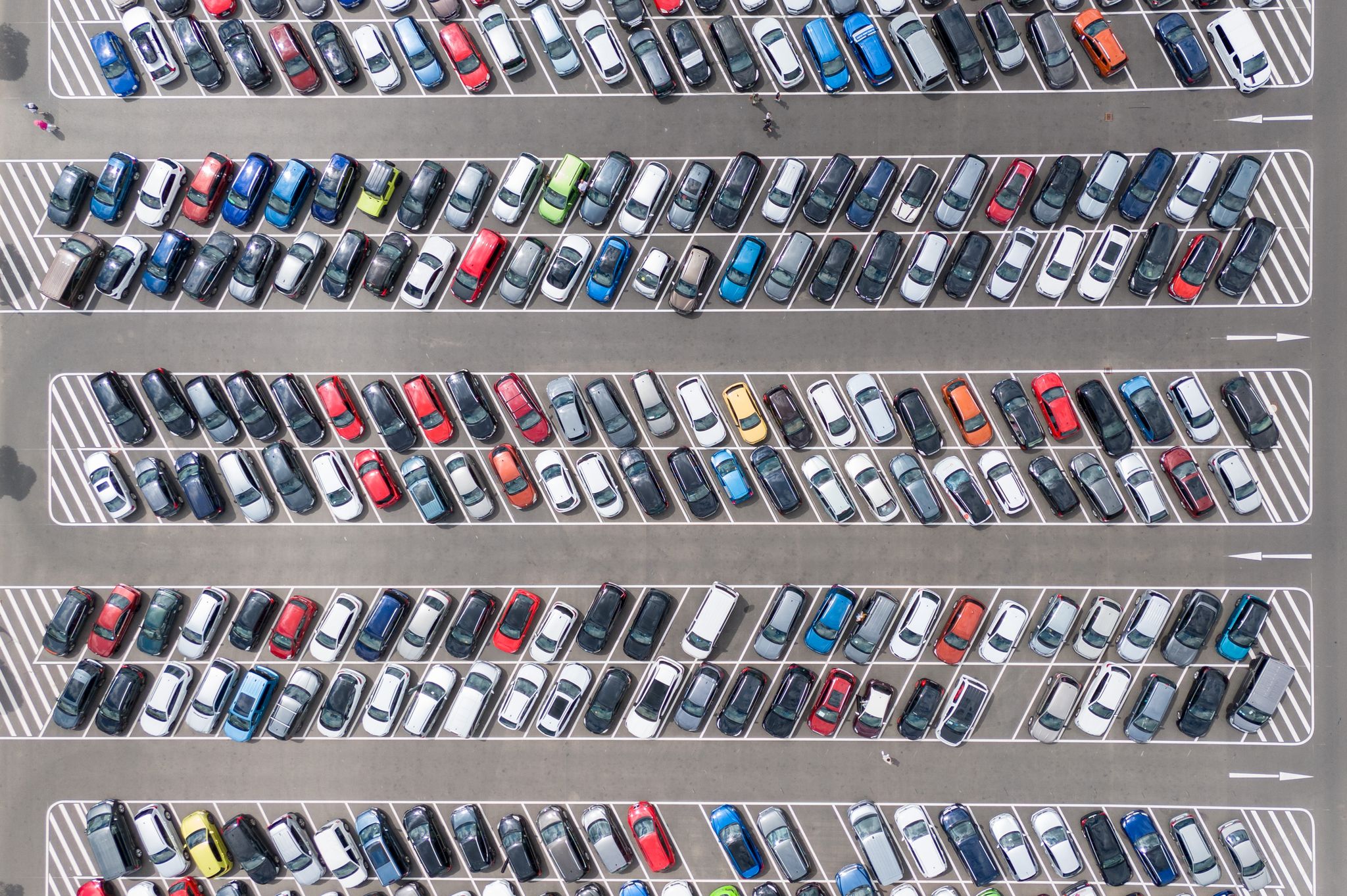 2021 bis 2024 hatten die Einnahmen der Kfz-Versicherer nicht ausgereicht, um die Aufwendungen für Schäden, Verwaltung und Vertrieb zu decken. (Symbolbild)