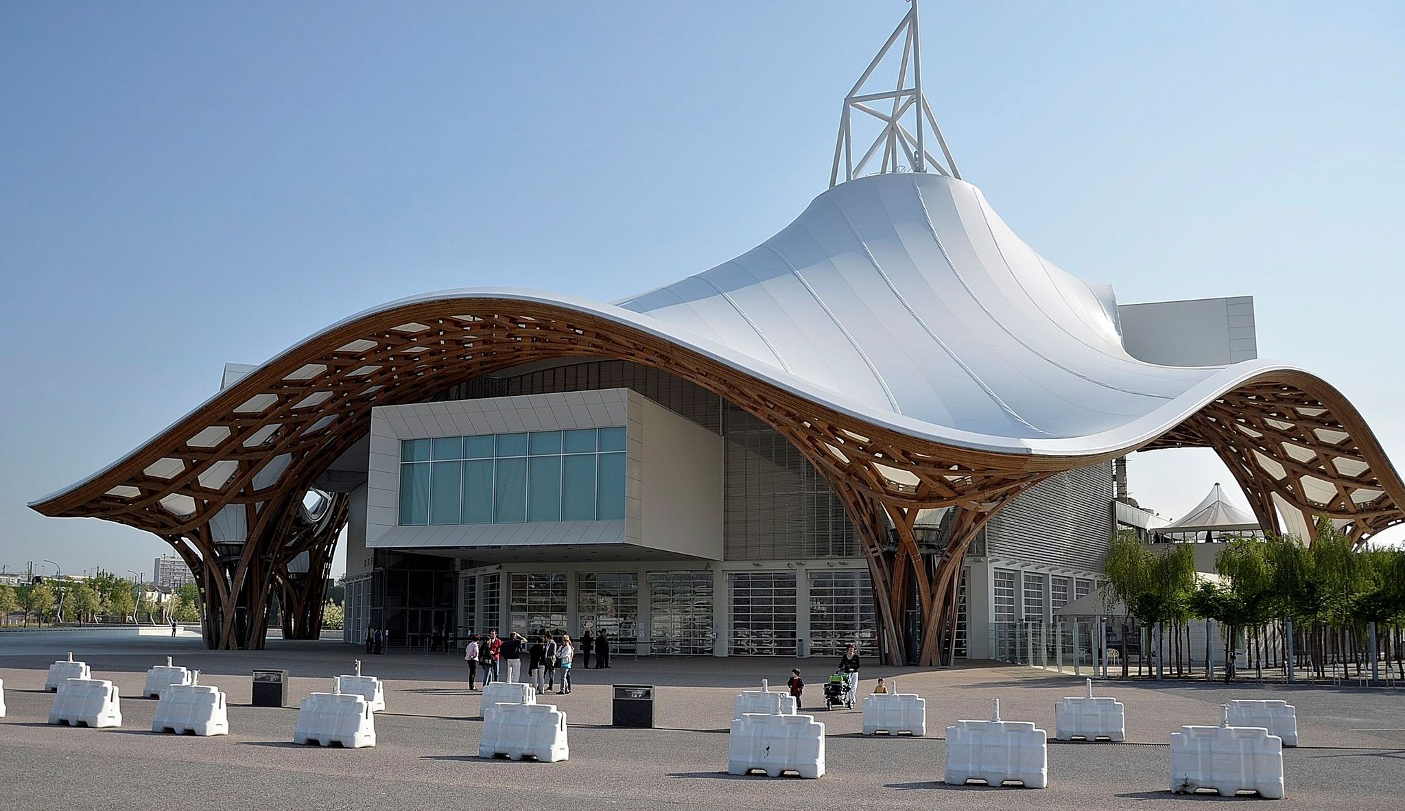 Die Kunstbanane hing seit dem 8. Mai im Centre Pompidou Metz. (Archivbild)